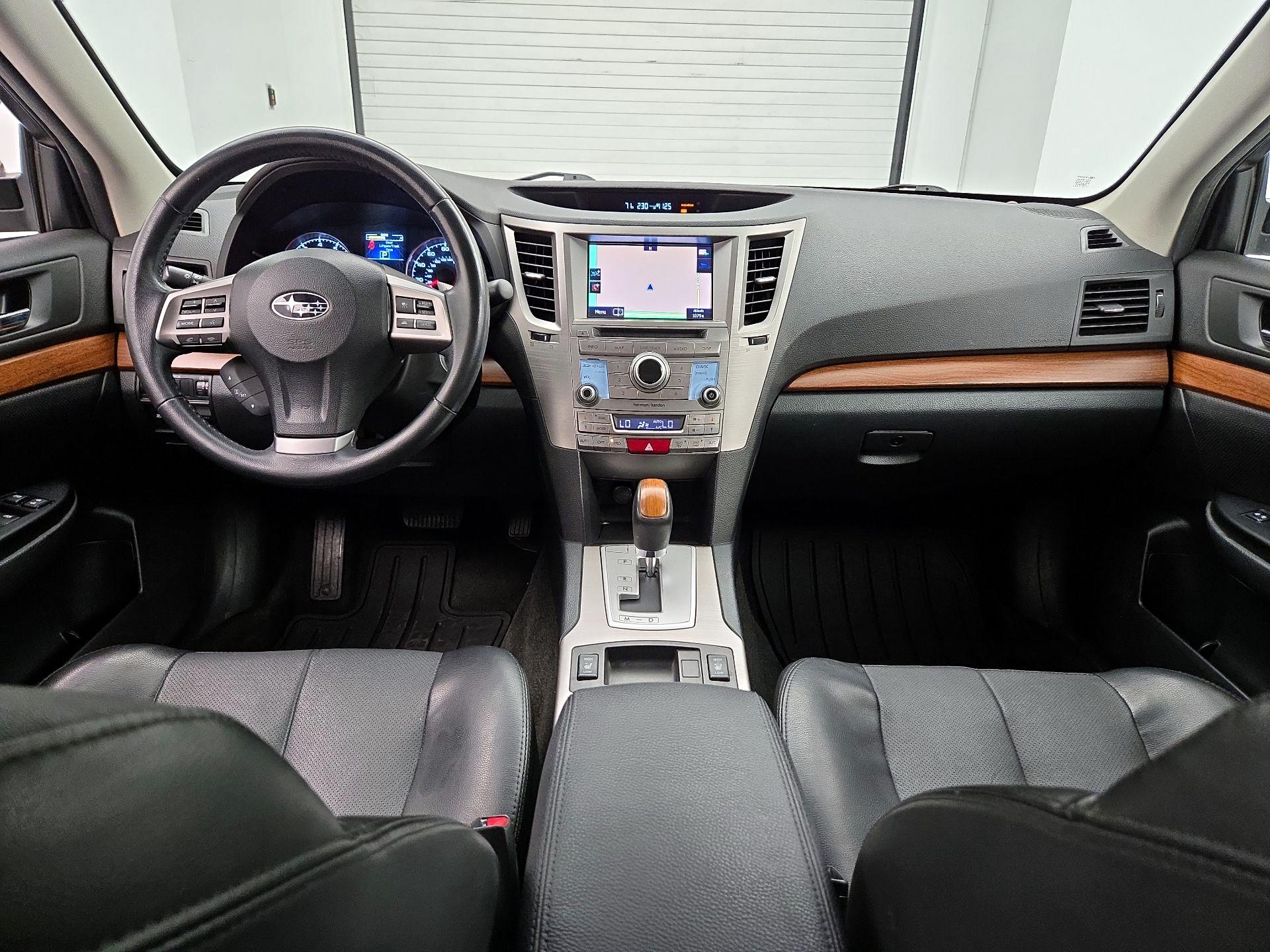 Thumbnail: 2014 Subaru Outback - 9