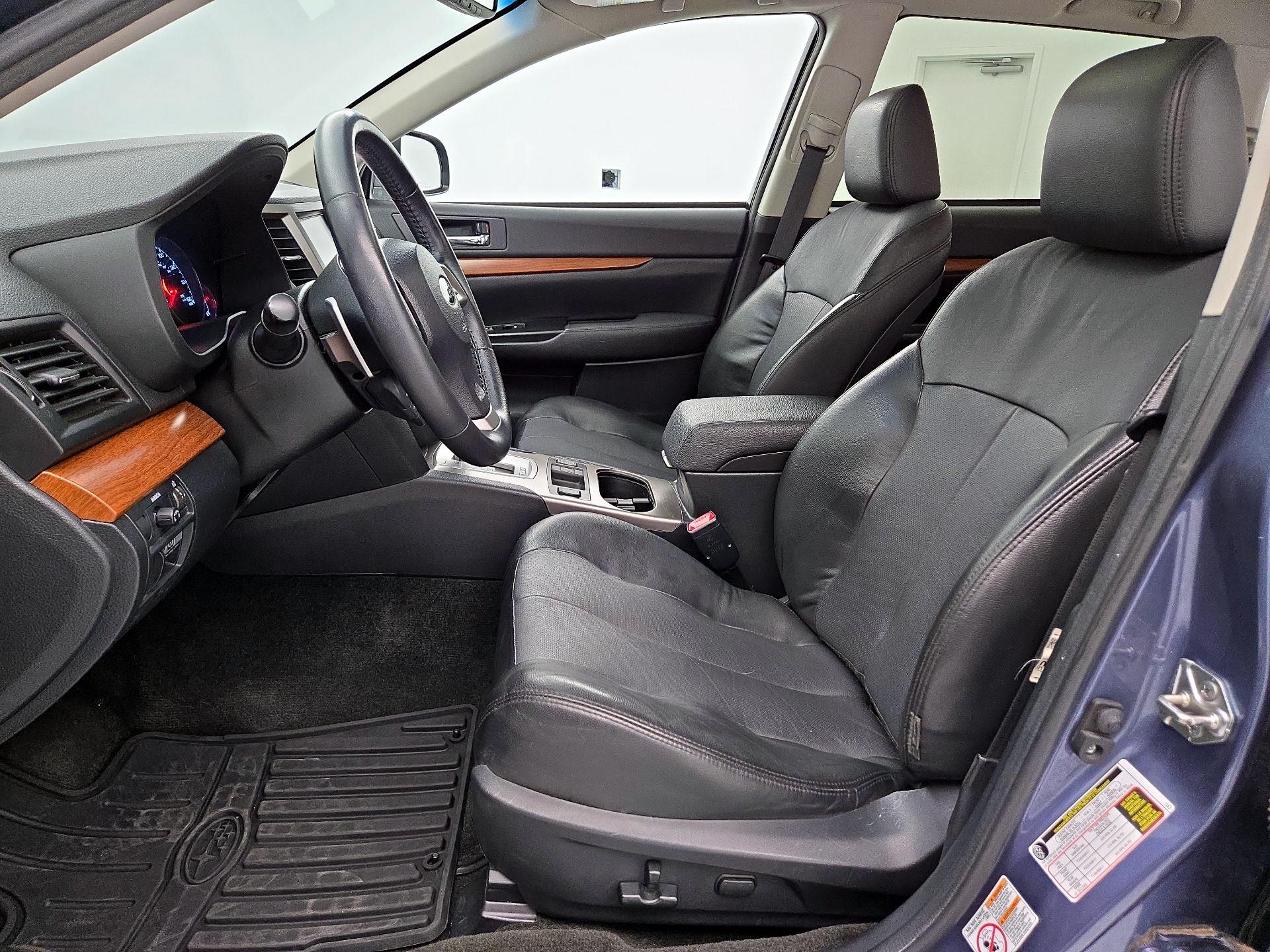 Thumbnail: 2014 Subaru Outback - 11