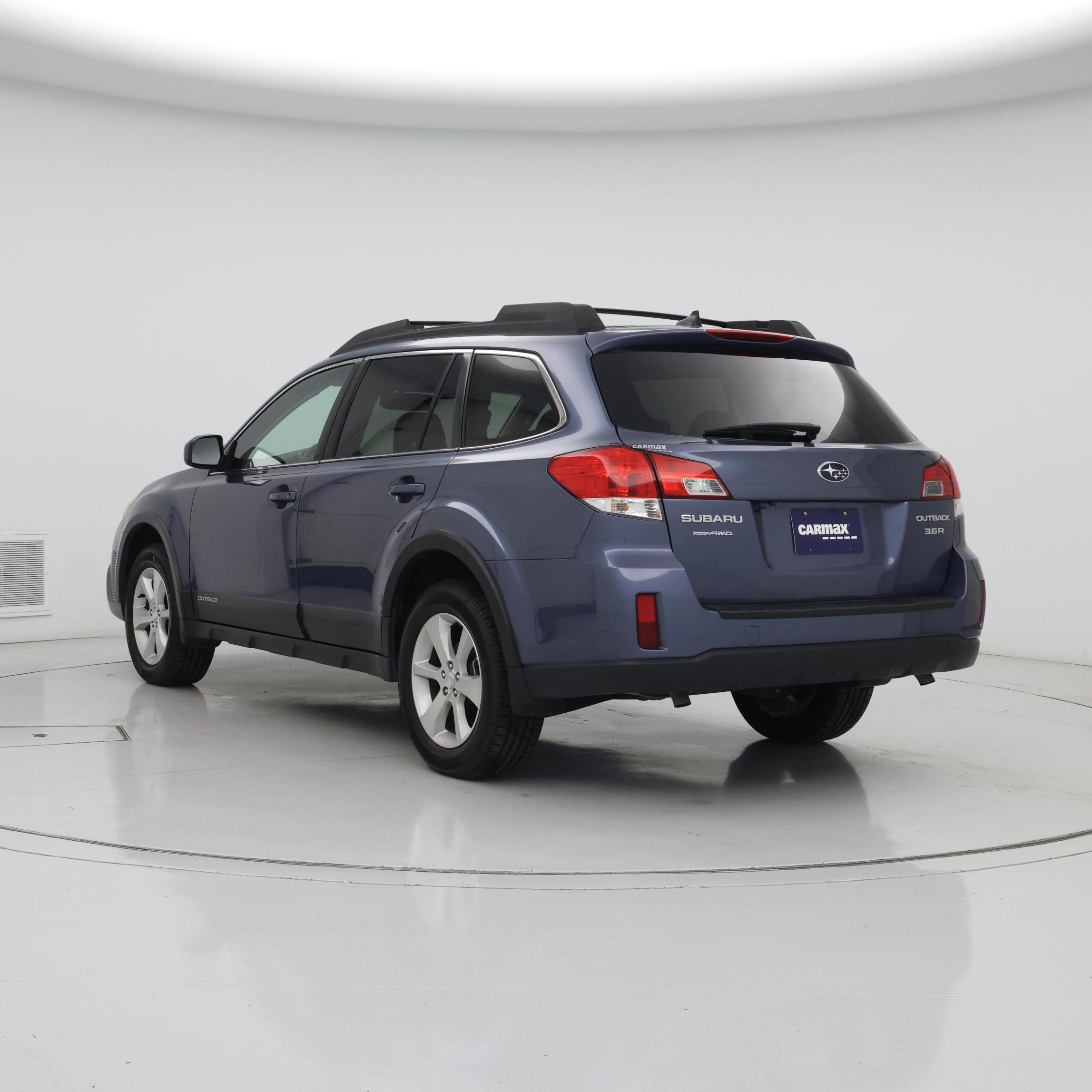 Thumbnail: 2014 Subaru Outback - 2