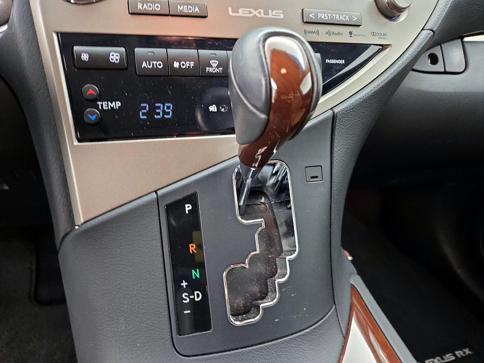 Thumbnail: 2015 Lexus RX - 17