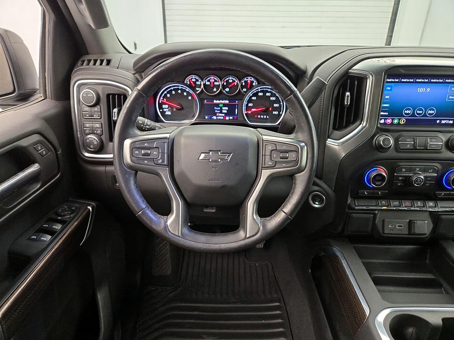 Thumbnail: 2021 Chevrolet Silverado 1500 - 10