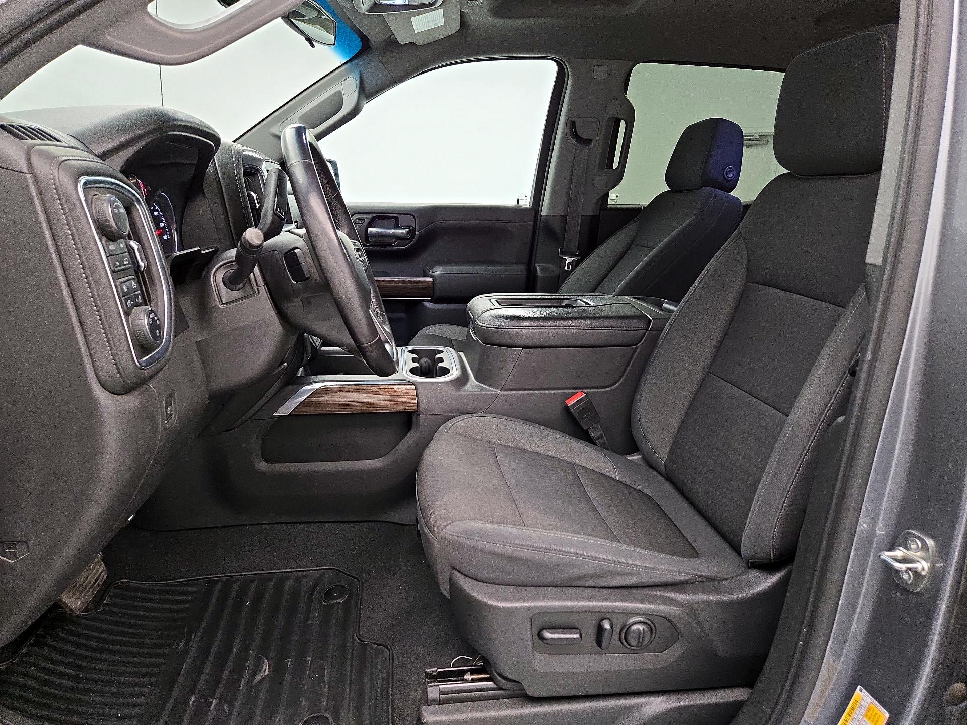 Thumbnail: 2021 Chevrolet Silverado 1500 - 11