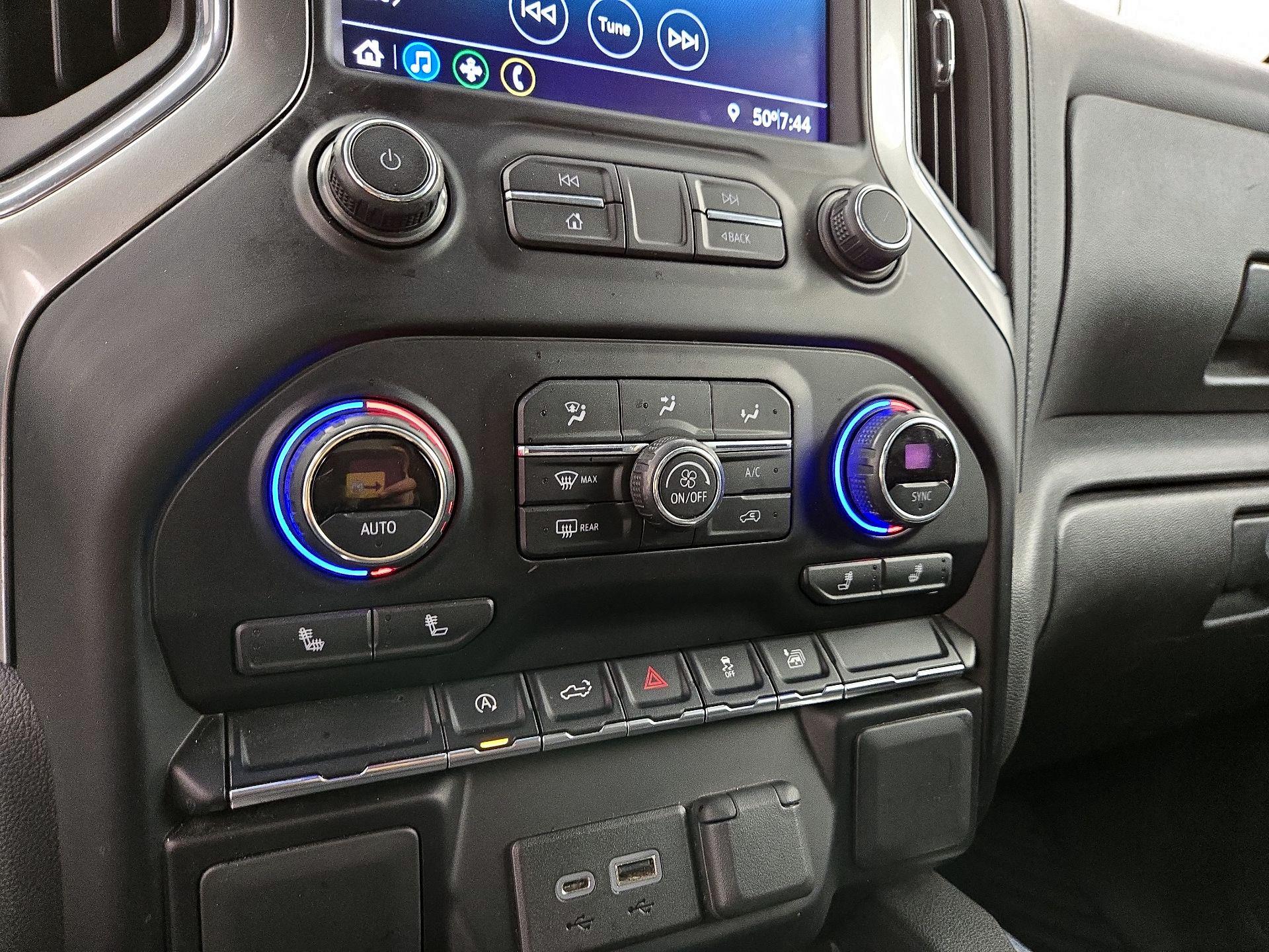 Thumbnail: 2021 Chevrolet Silverado 1500 - 16