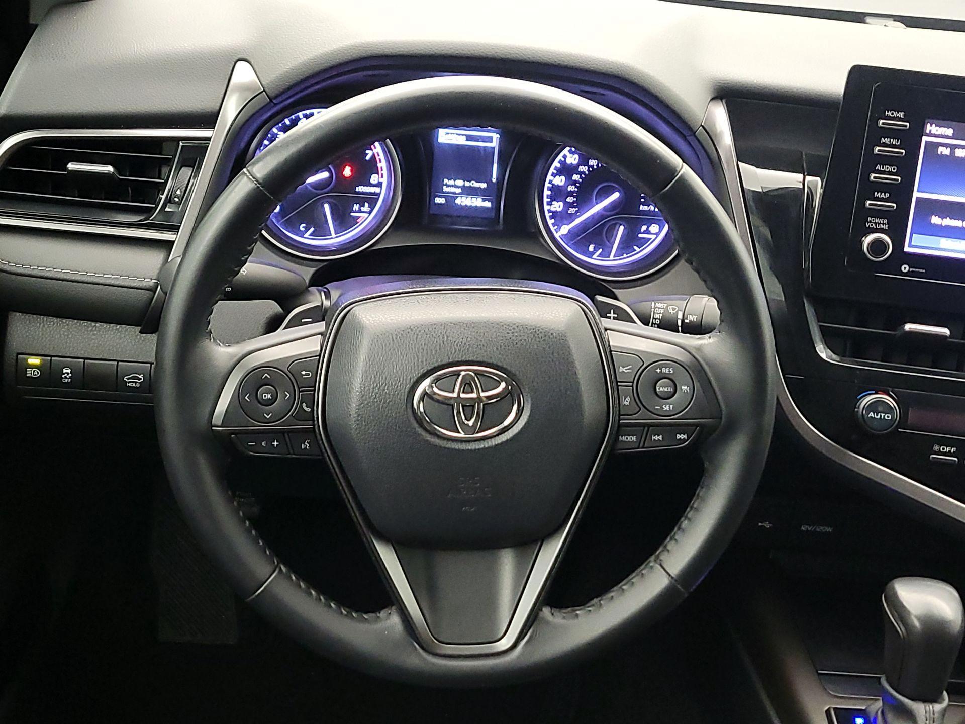 Thumbnail: 2021 Toyota Camry - 10