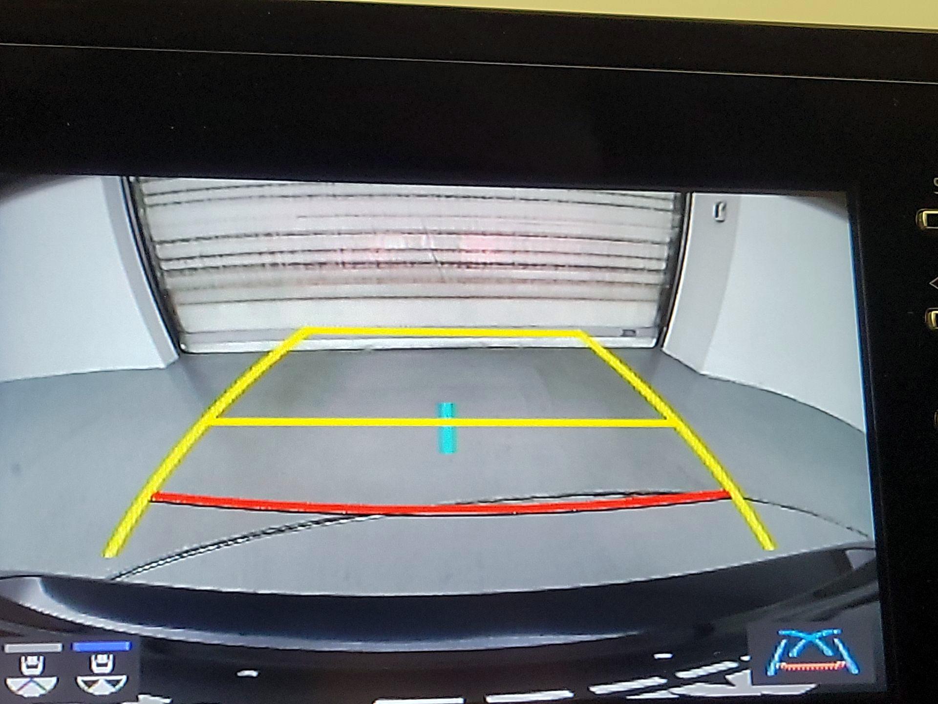 Thumbnail: 2021 Toyota Camry - 15