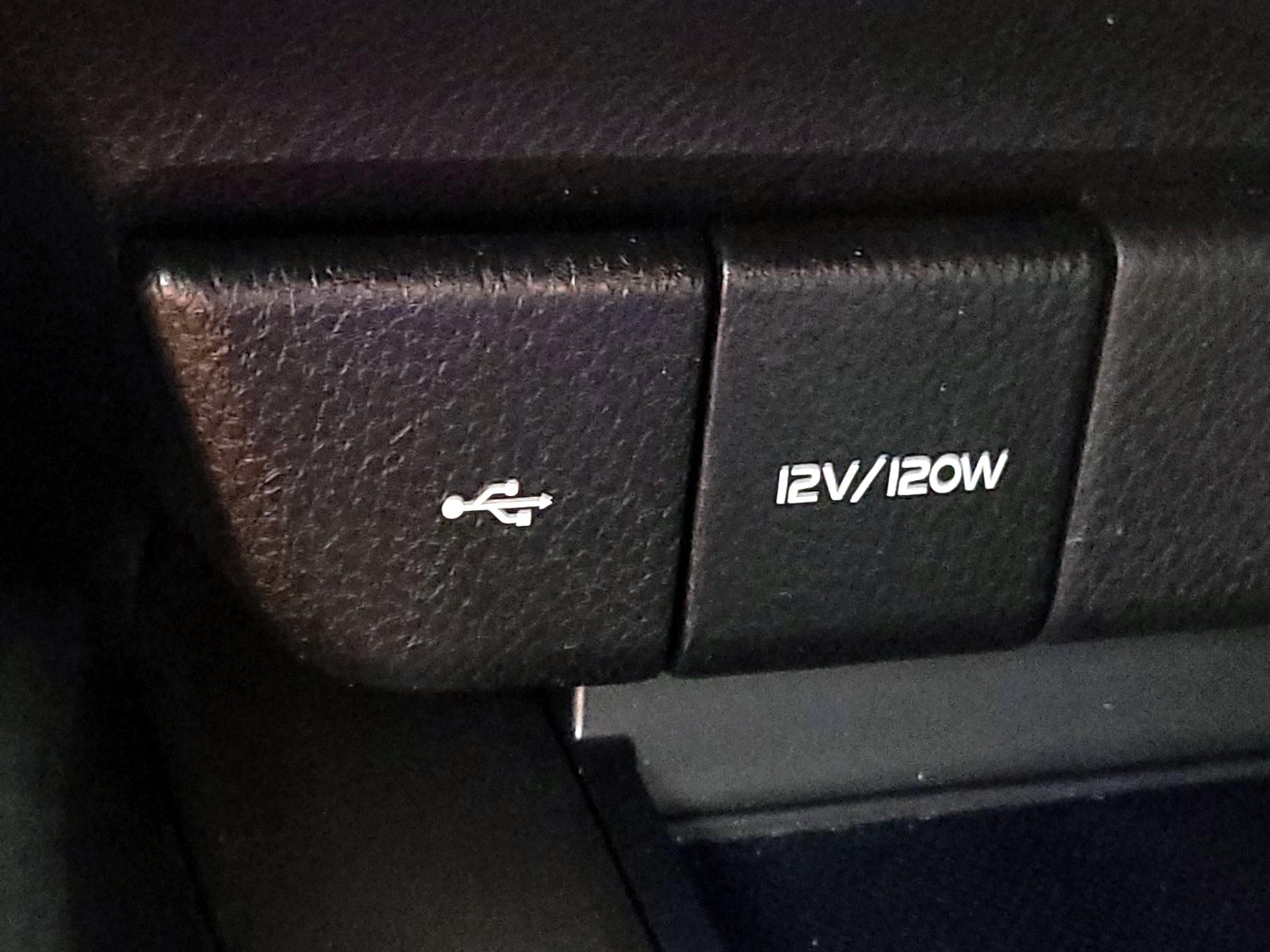 Thumbnail: 2021 Toyota Camry - 19