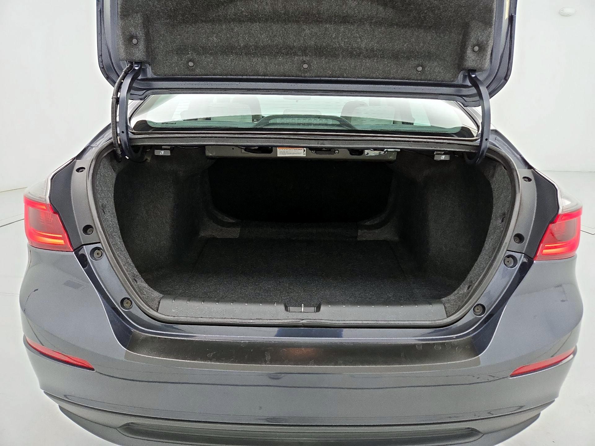 Thumbnail: 2022 Honda Insight - 20