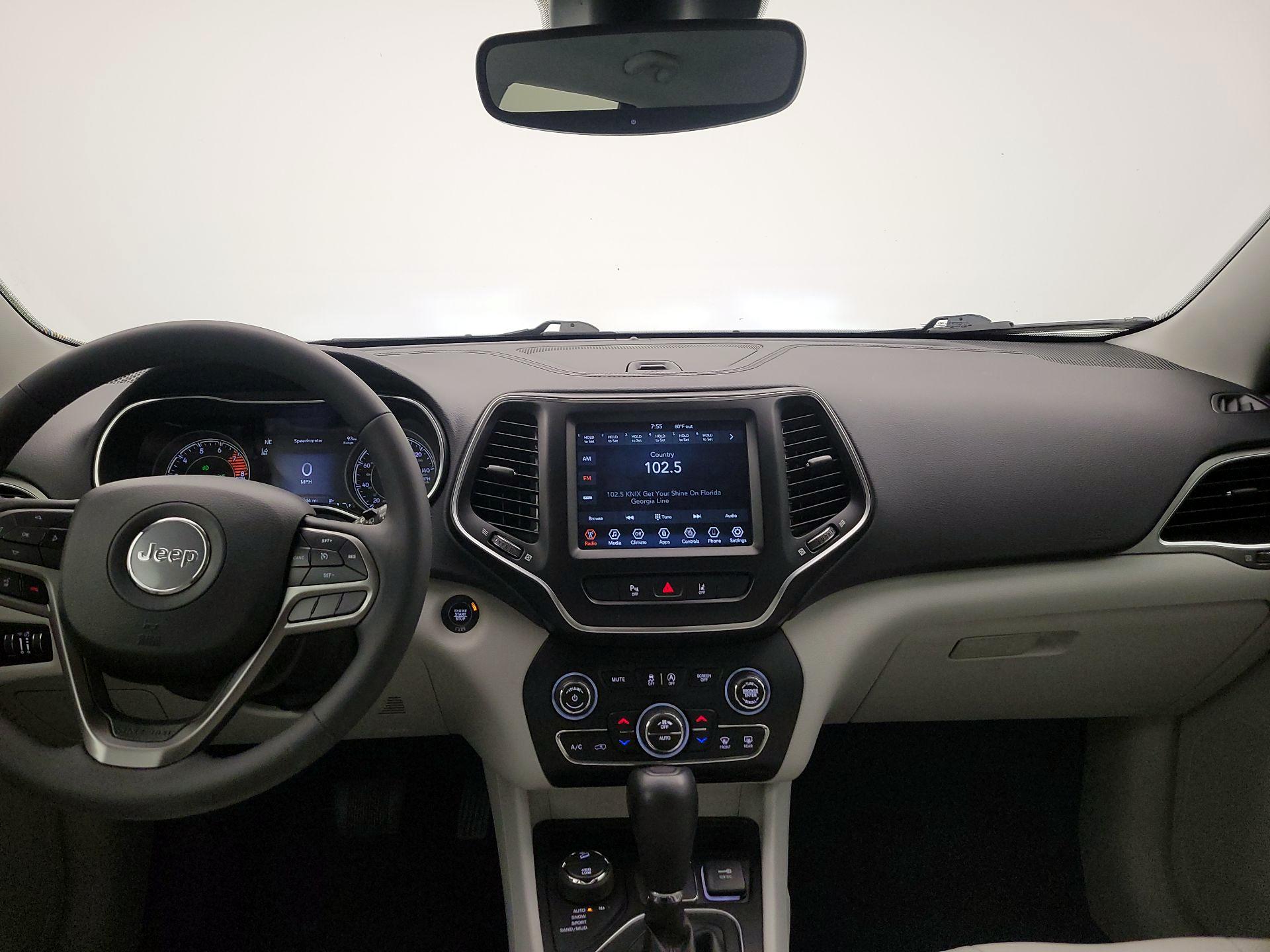 Thumbnail: 2021 Jeep Cherokee - 9