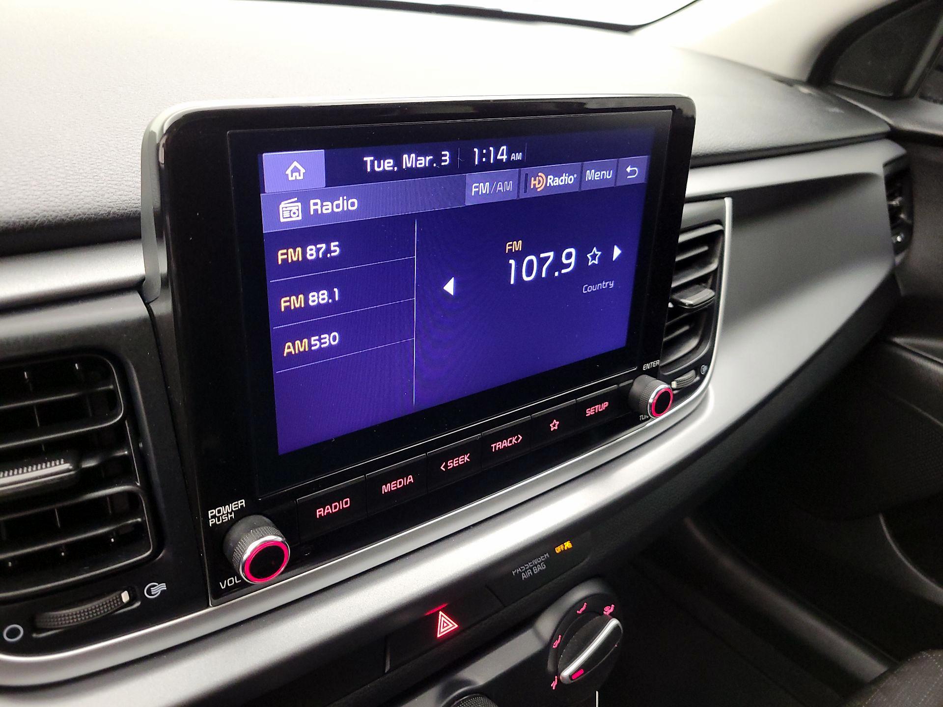 Thumbnail: 2023 Kia Rio - 15