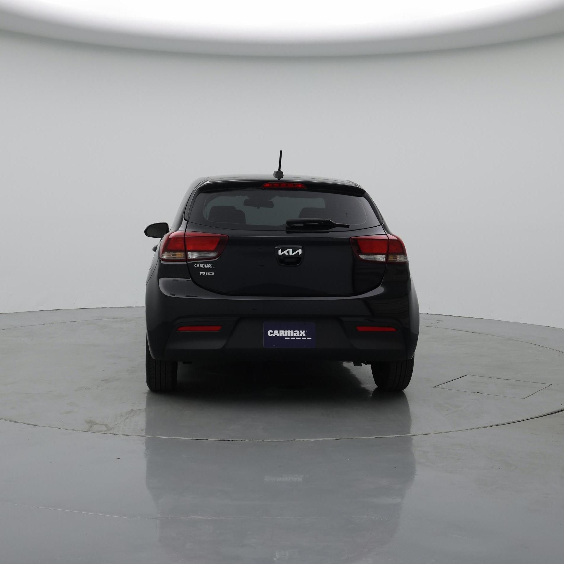 Thumbnail: 2023 Kia Rio - 6