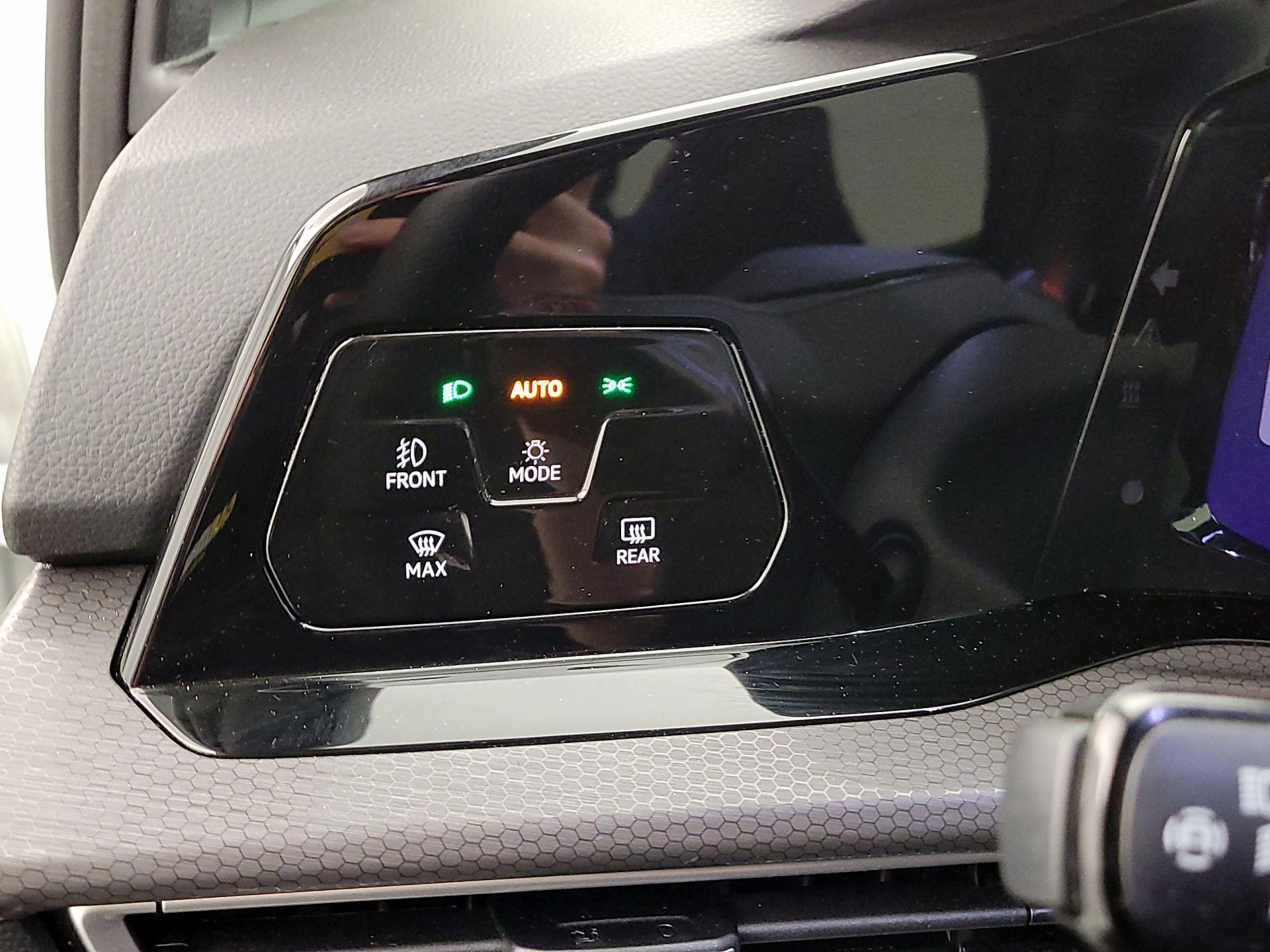 Thumbnail: 2023 Volkswagen Golf - 13