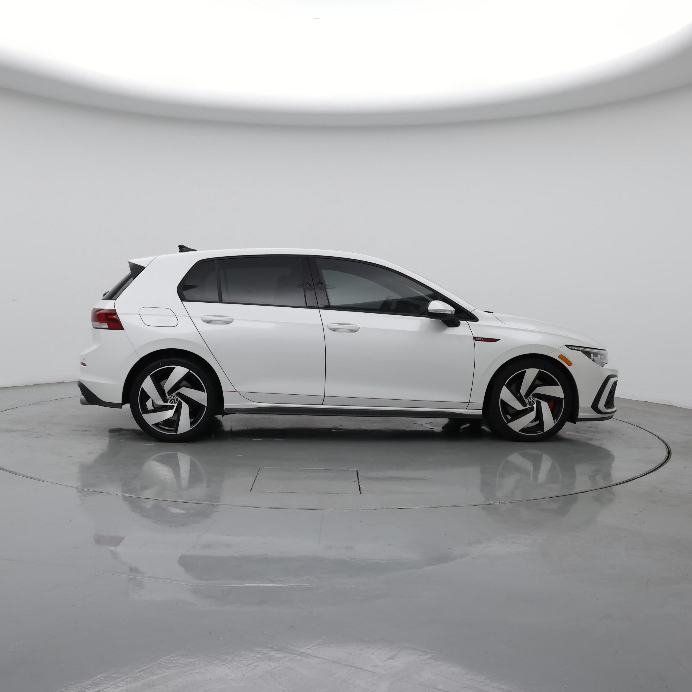 Thumbnail: 2023 Volkswagen Golf - 7