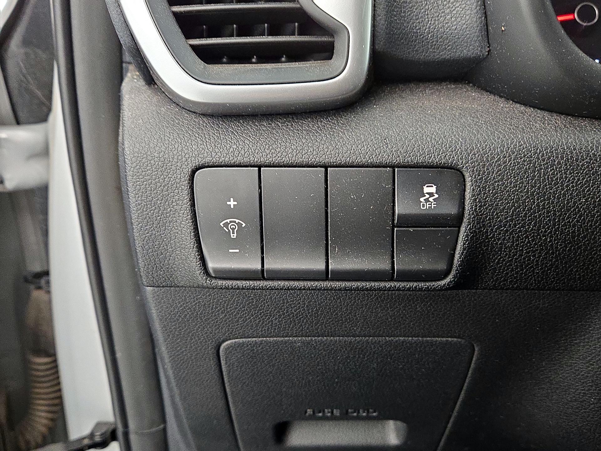 Thumbnail: 2017 Kia Sportage - 13