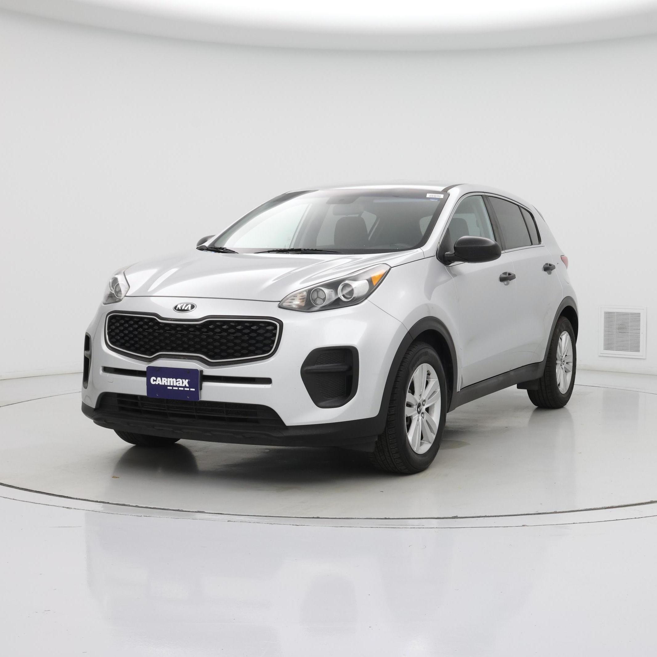 Thumbnail: 2017 Kia Sportage - 4