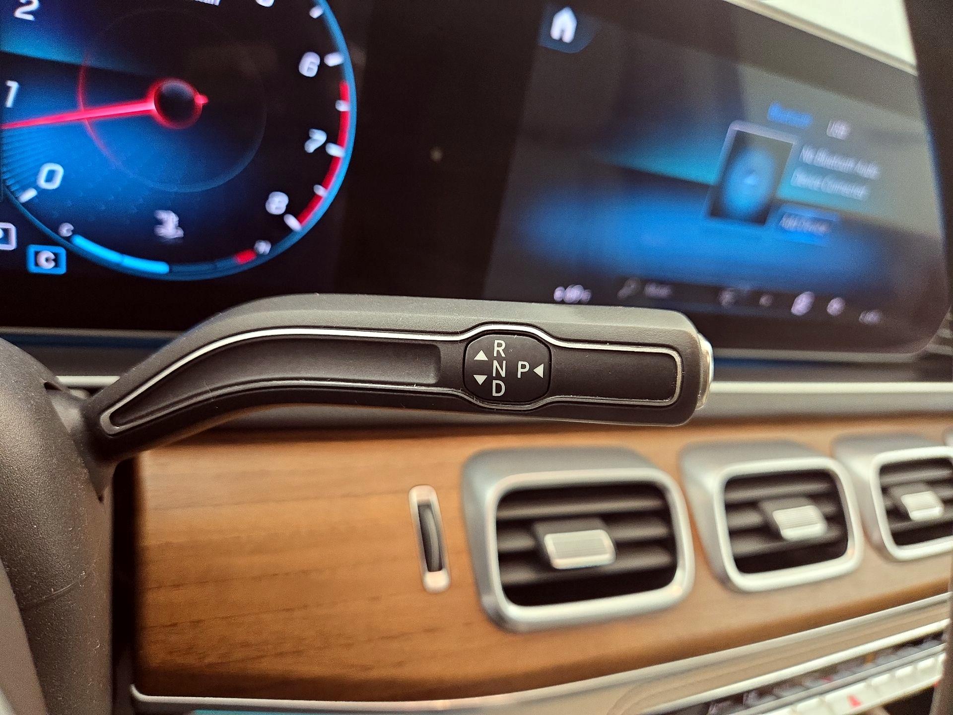 Thumbnail: 2020 Mercedes-Benz GLE - 18