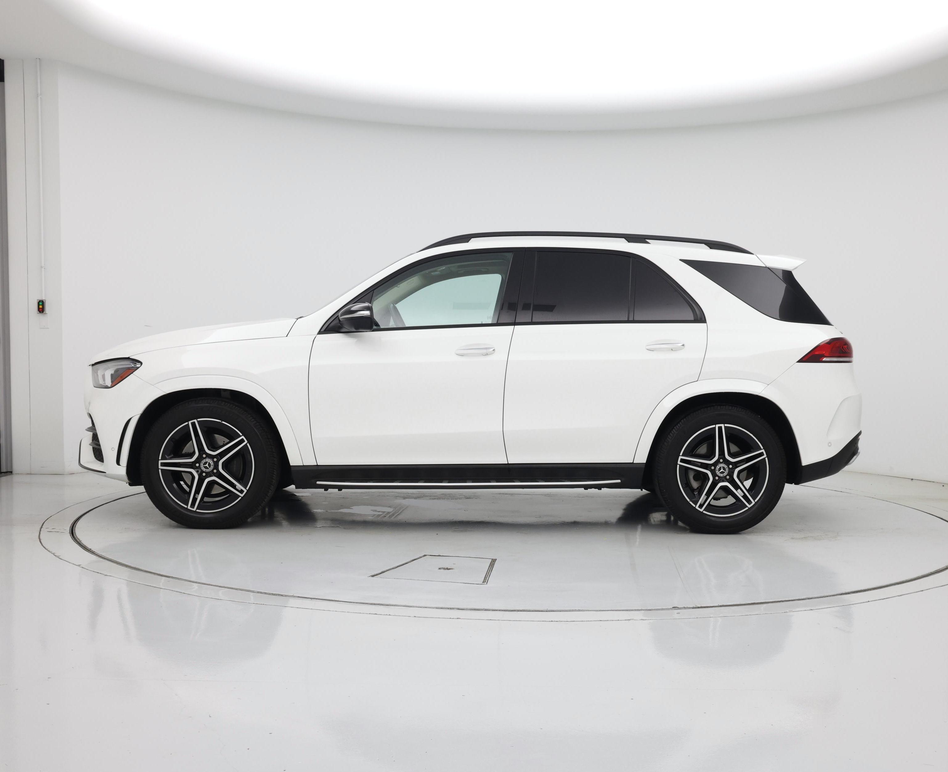 Thumbnail: 2020 Mercedes-Benz GLE - 3