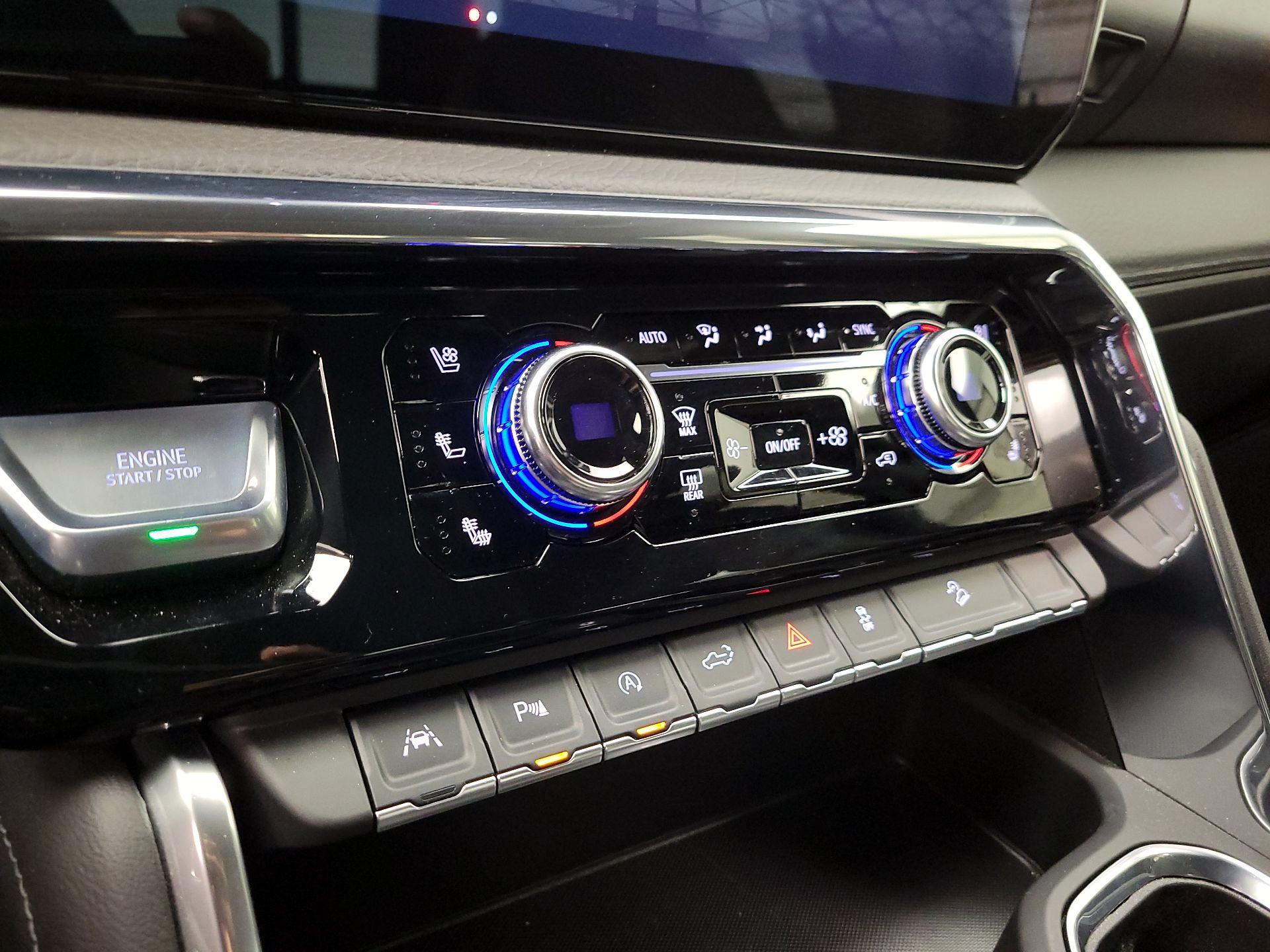 Thumbnail: 2025 GMC Sierra 1500 - 17