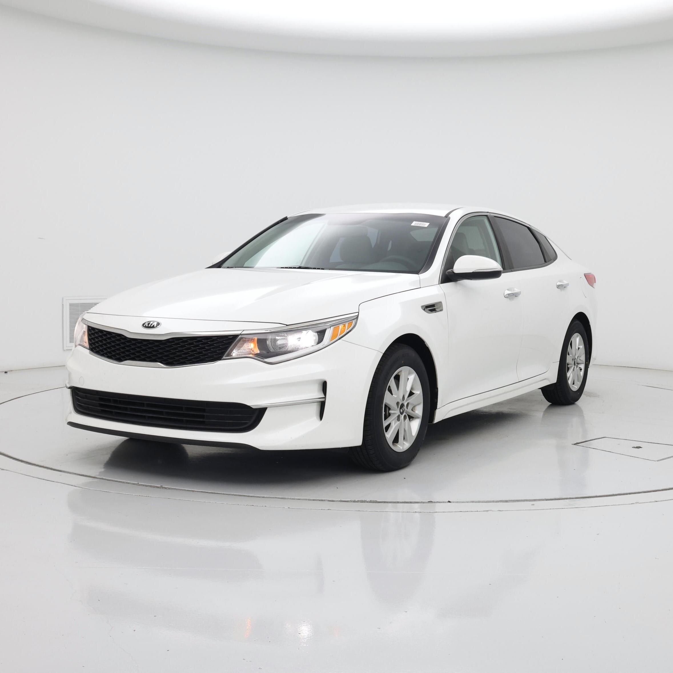 Thumbnail: 2016 Kia Optima - 4