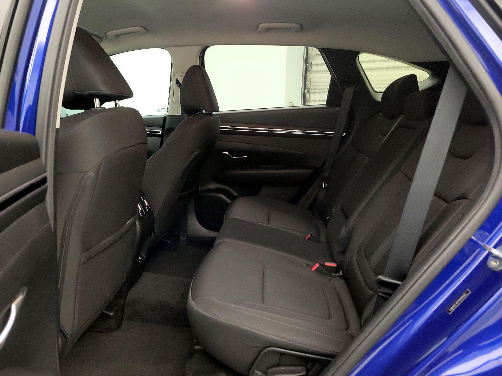 Thumbnail: 2023 Hyundai Tucson - 19