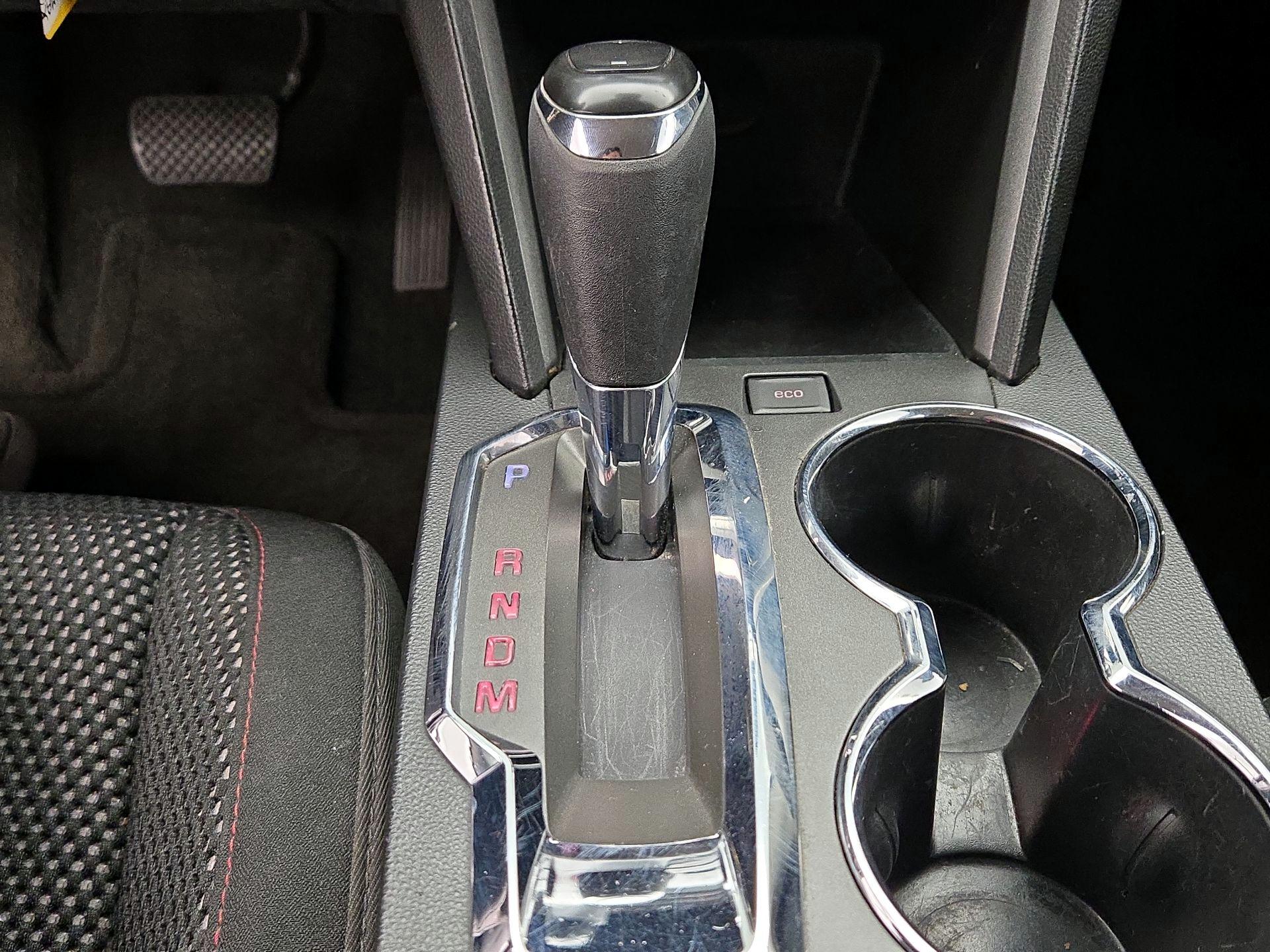 Thumbnail: 2017 GMC Terrain - 16