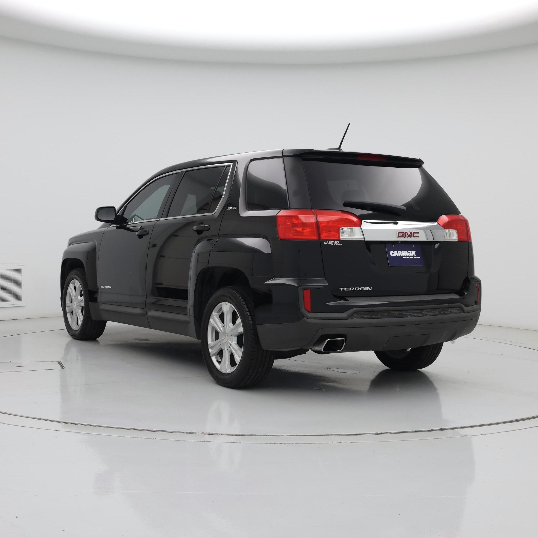 Thumbnail: 2017 GMC Terrain - 2