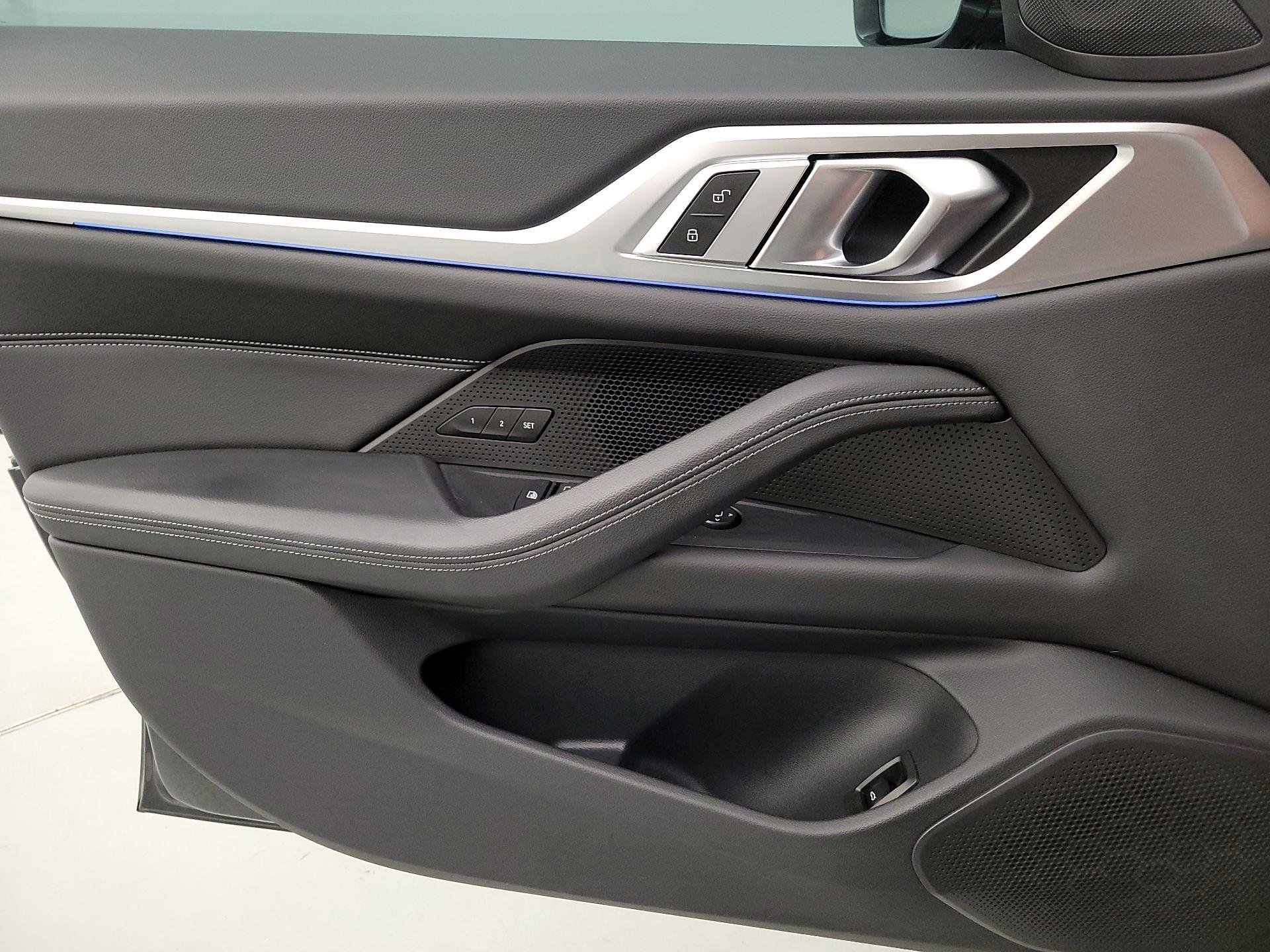 Thumbnail: 2023 BMW i4 - 12