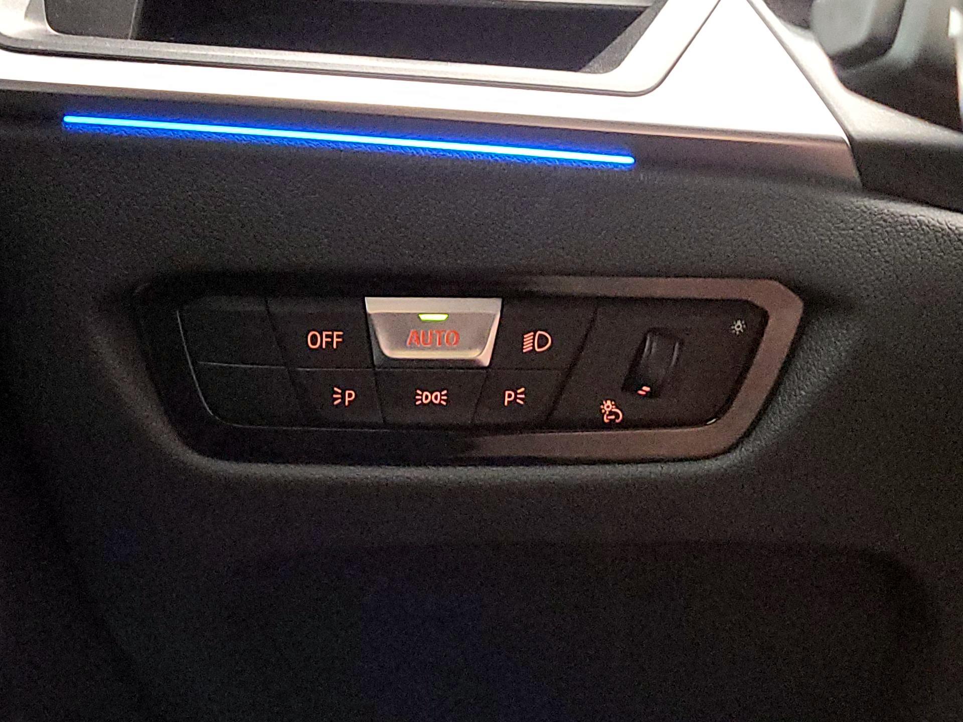 Thumbnail: 2023 BMW i4 - 13