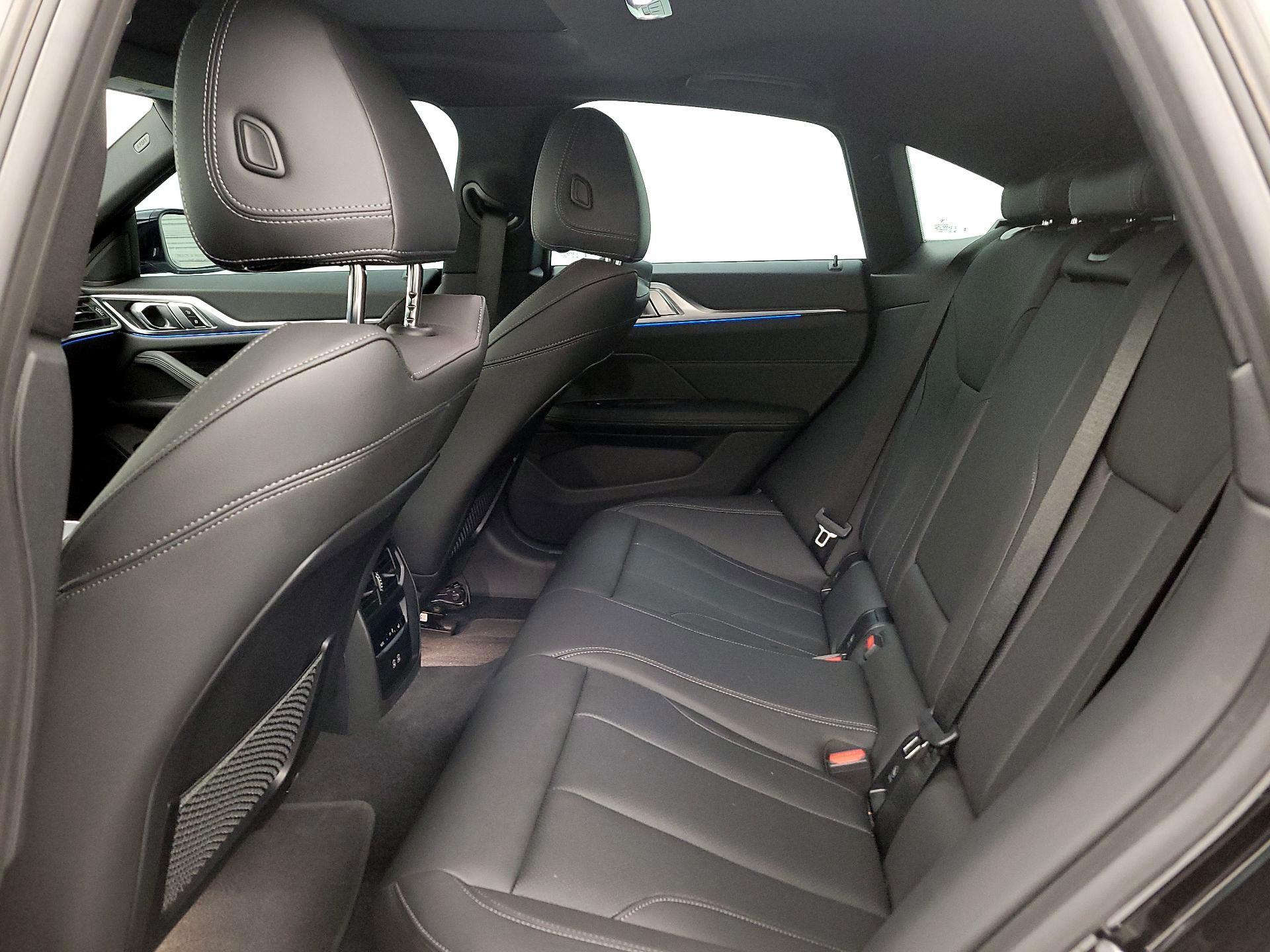 Thumbnail: 2023 BMW i4 - 20