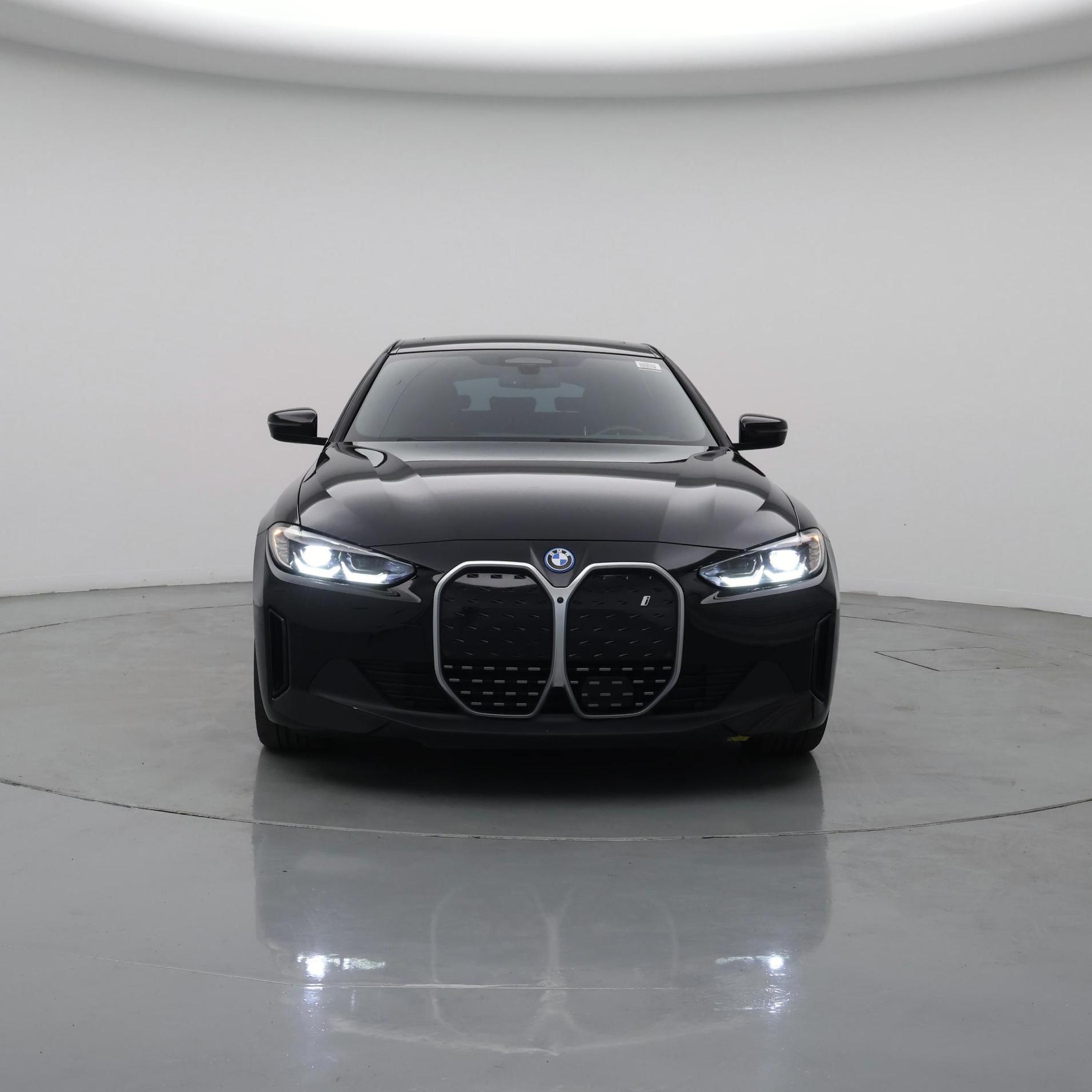 Thumbnail: 2023 BMW i4 - 5