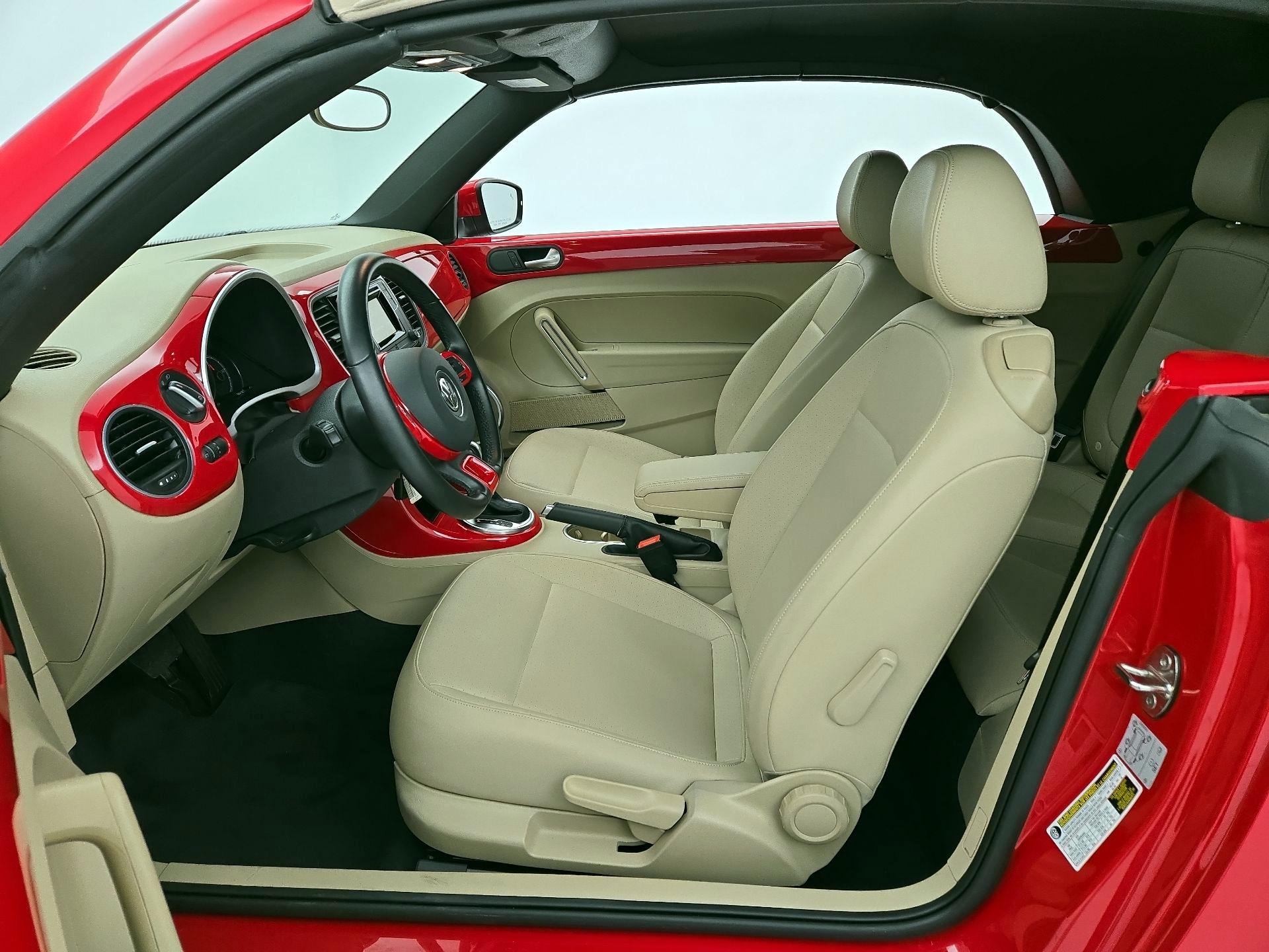 Thumbnail: 2019 Volkswagen Beetle - 11