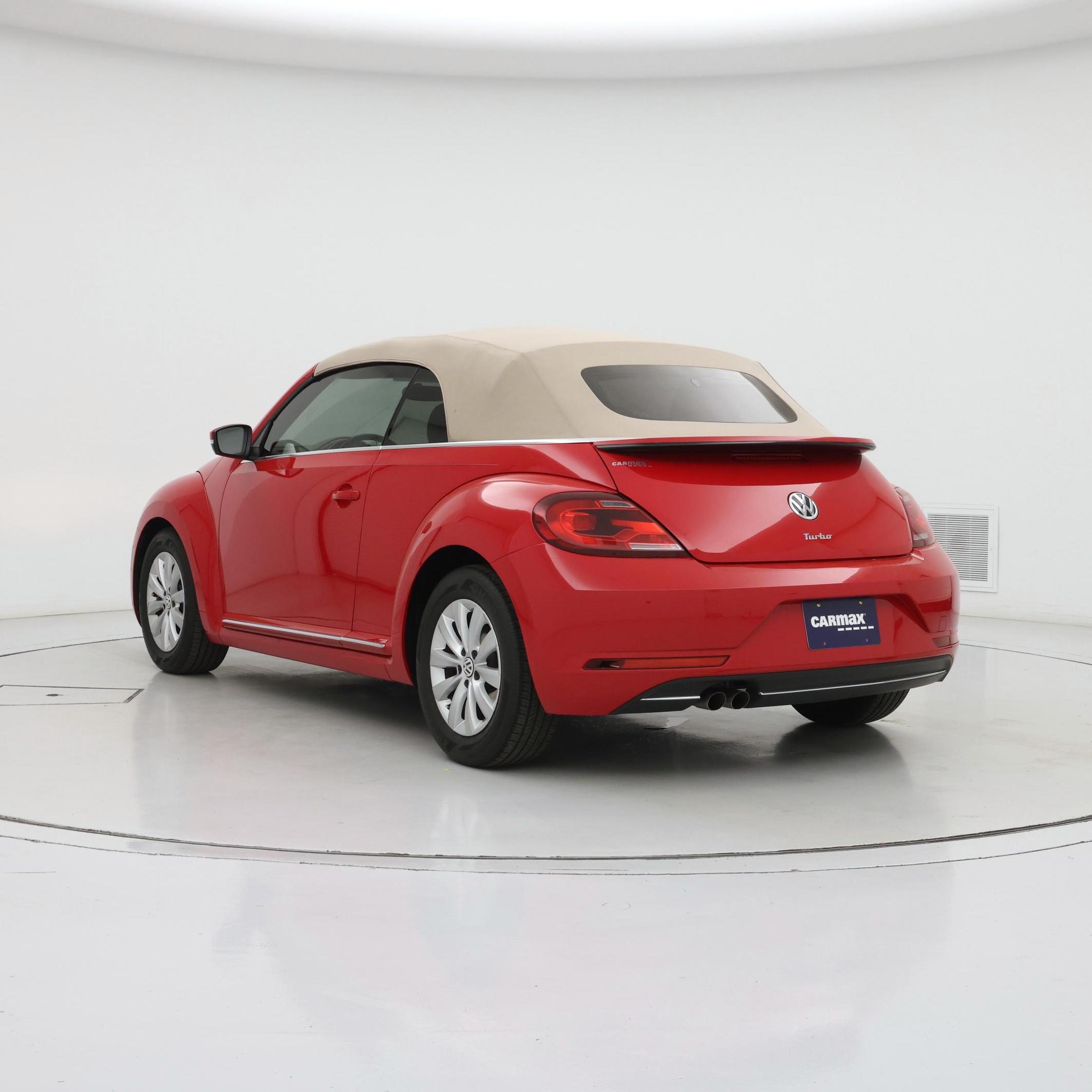 Thumbnail: 2019 Volkswagen Beetle - 2