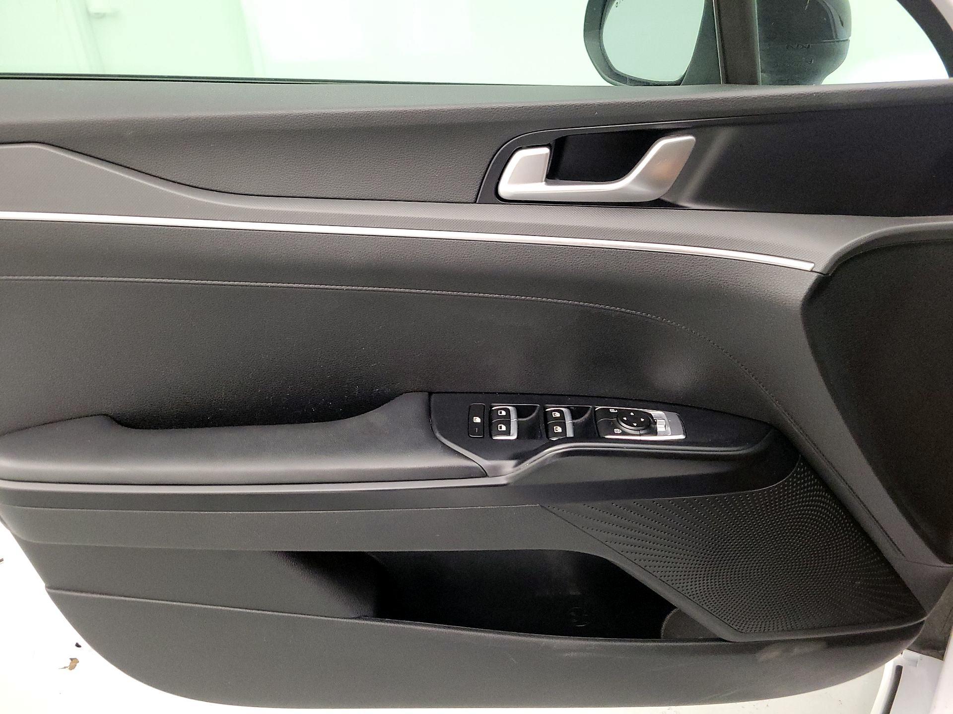 Thumbnail: 2022 Kia K5 - 12