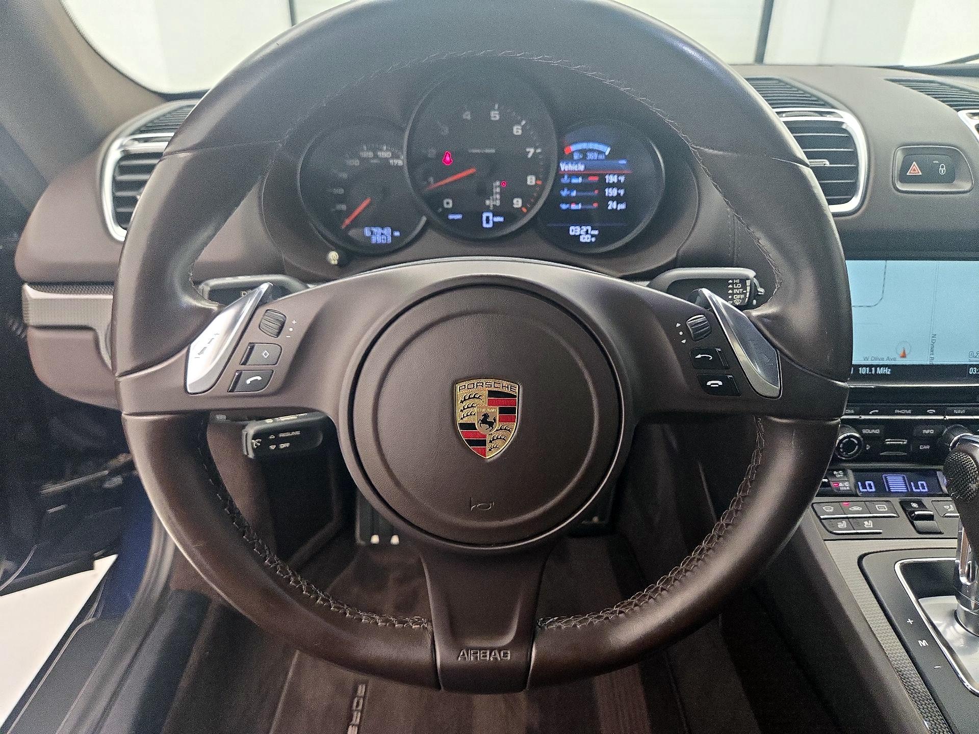 Thumbnail: 2016 Porsche Cayman - 10