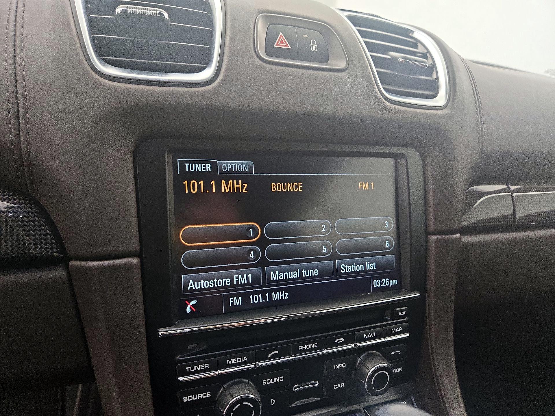 Thumbnail: 2016 Porsche Cayman - 16