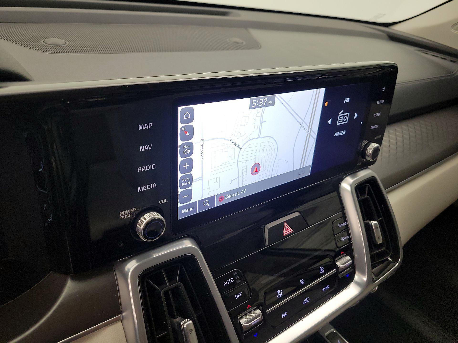 Thumbnail: 2023 Kia Sorento - 14