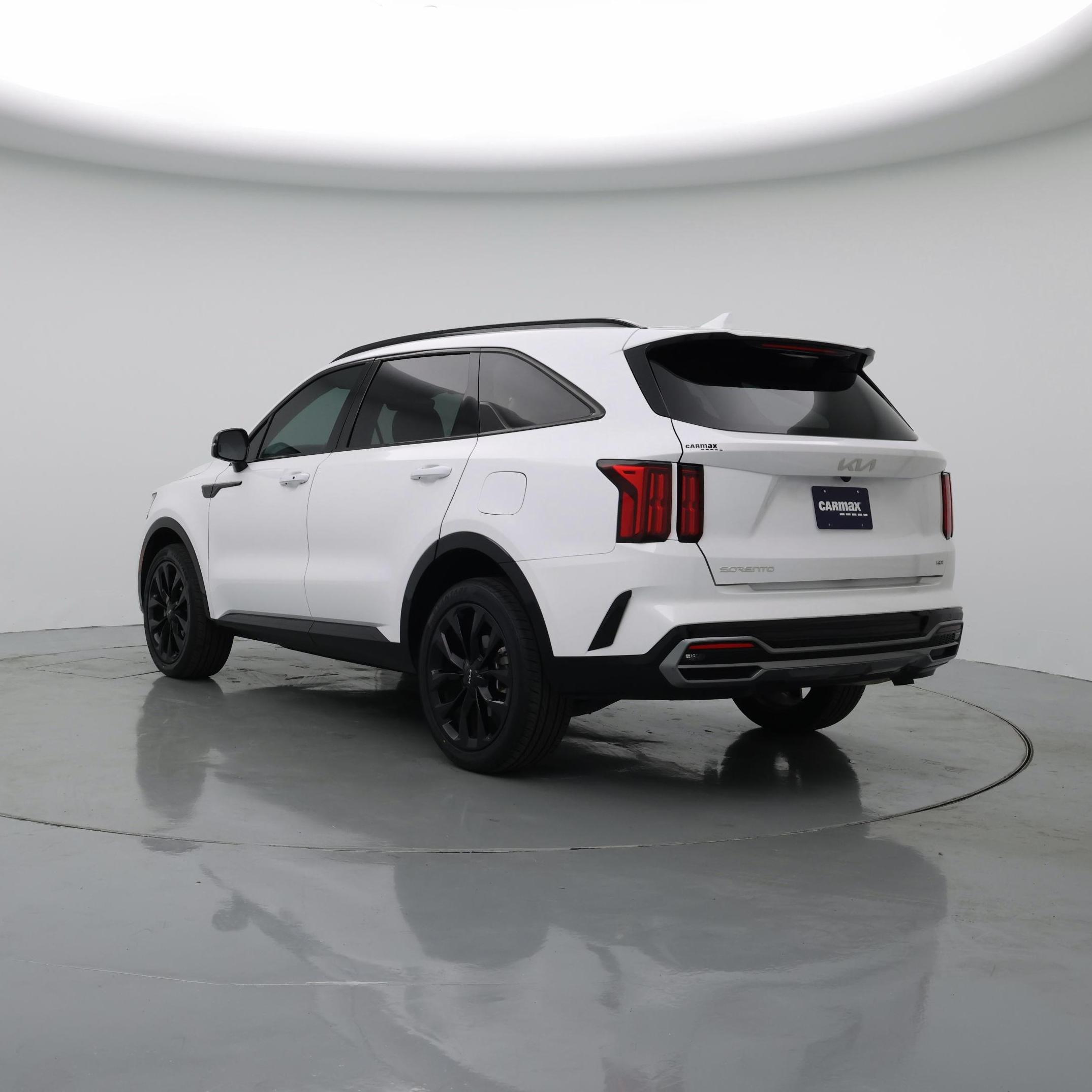 Thumbnail: 2023 Kia Sorento - 2