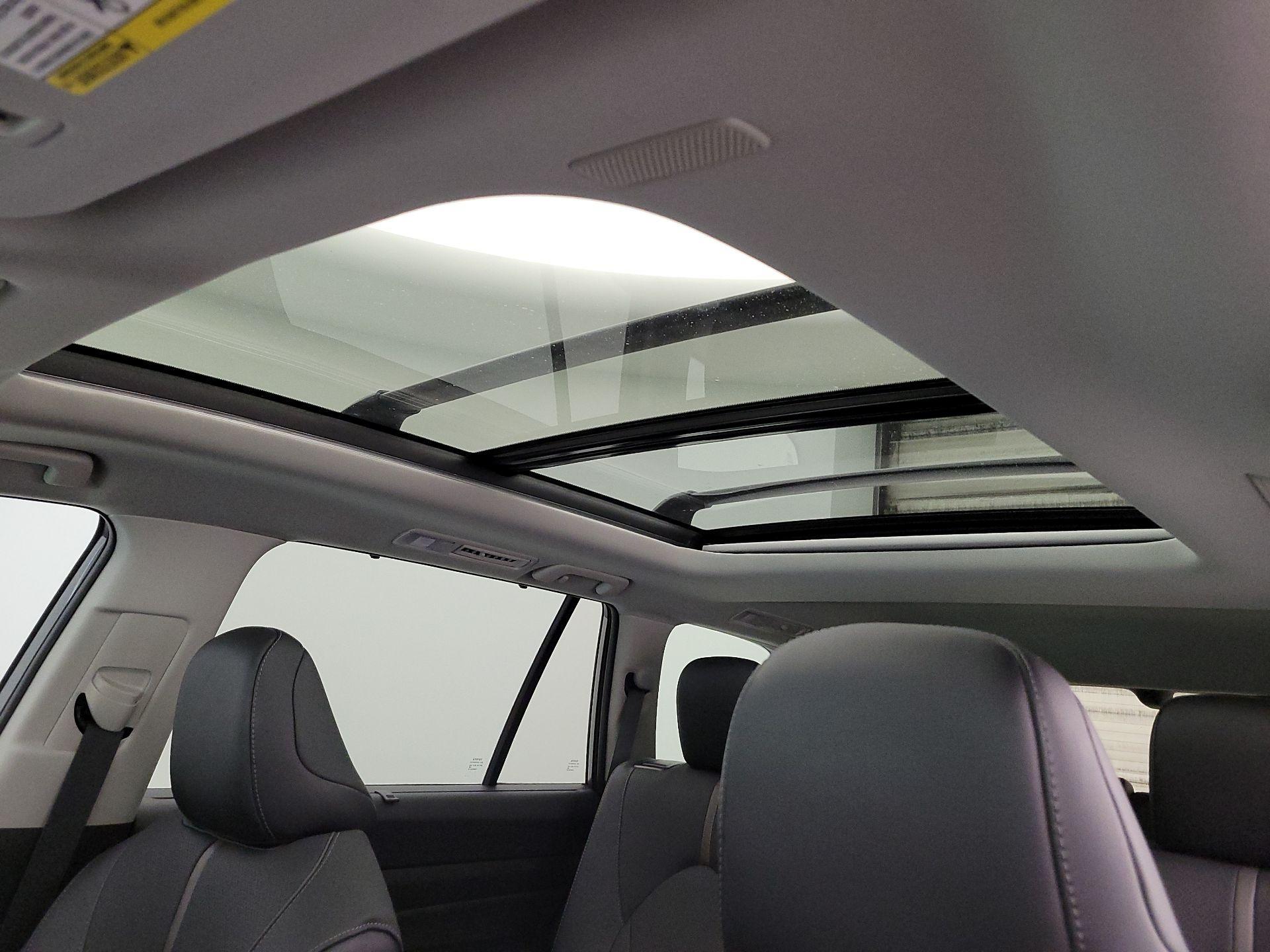 Thumbnail: 2025 Toyota Grand Highlander - 19