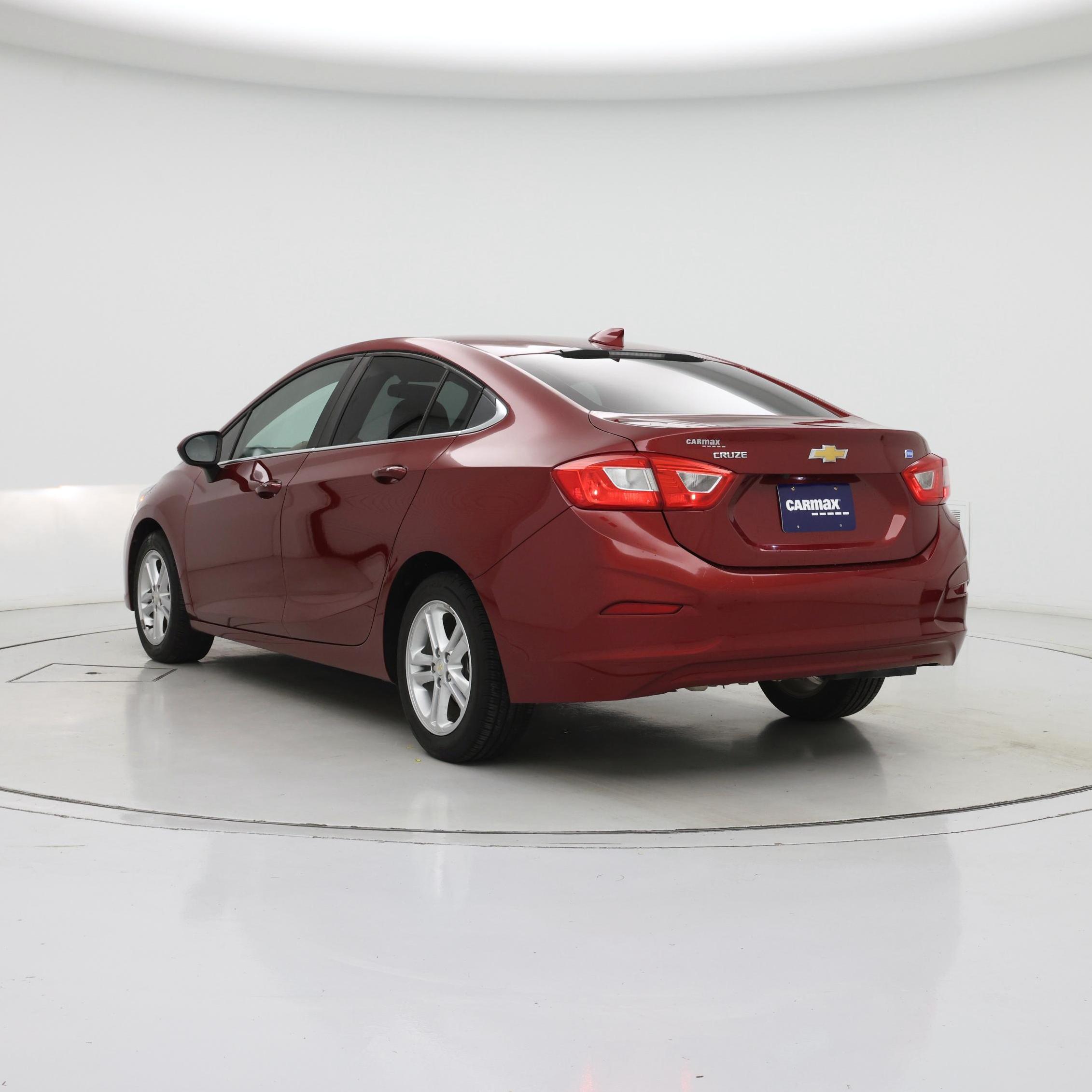 Thumbnail: 2017 Chevrolet Cruze - 2