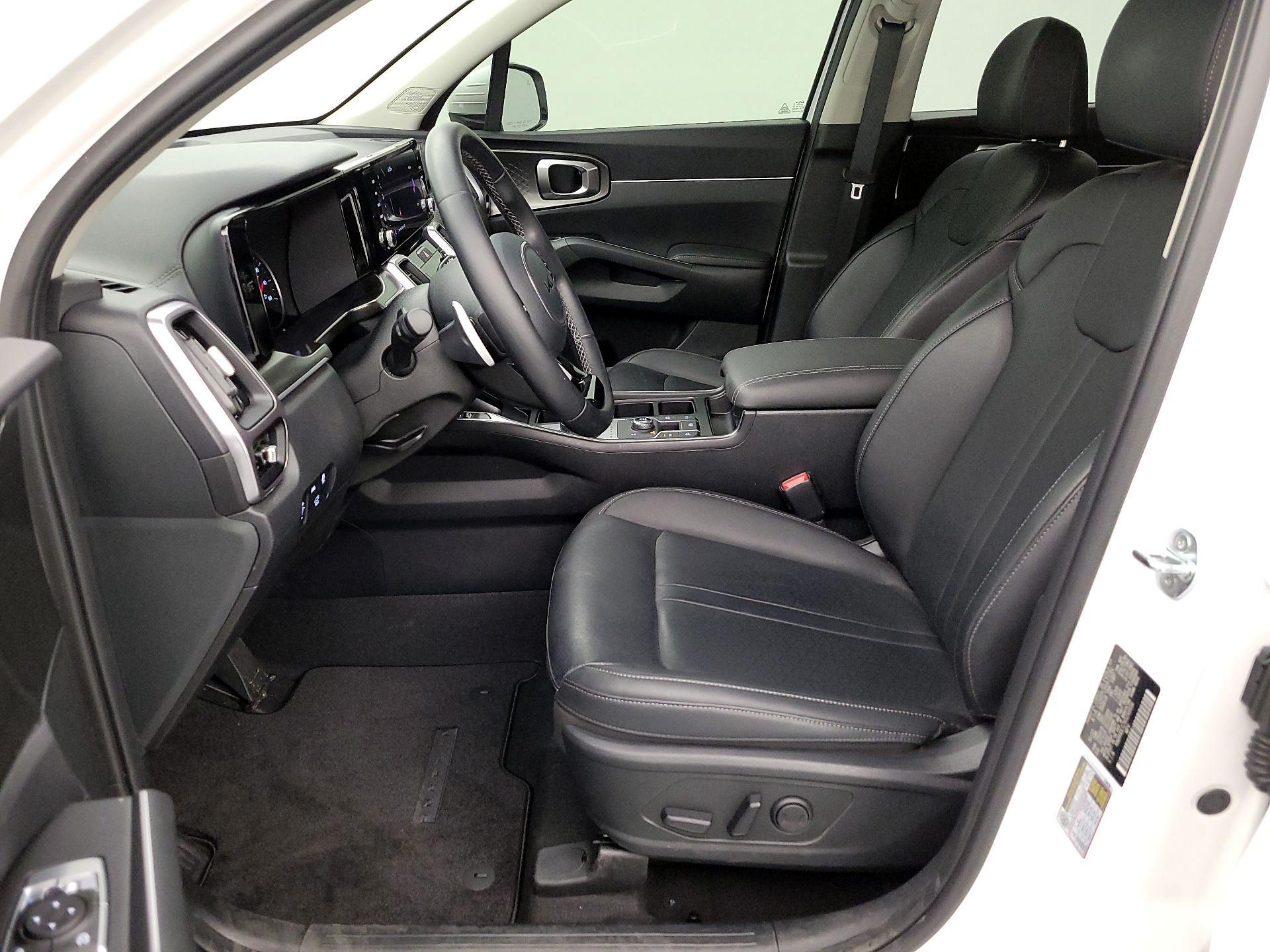 Thumbnail: 2024 Kia Sorento - 11