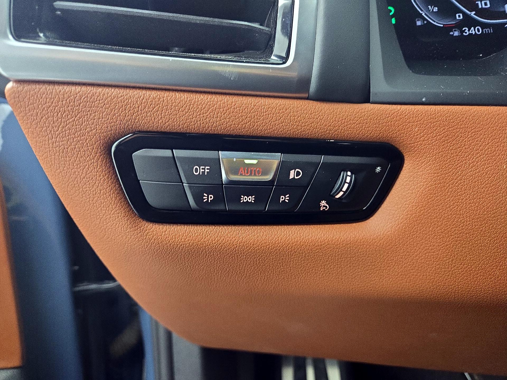 Thumbnail: 2019 BMW 8 Series - 13