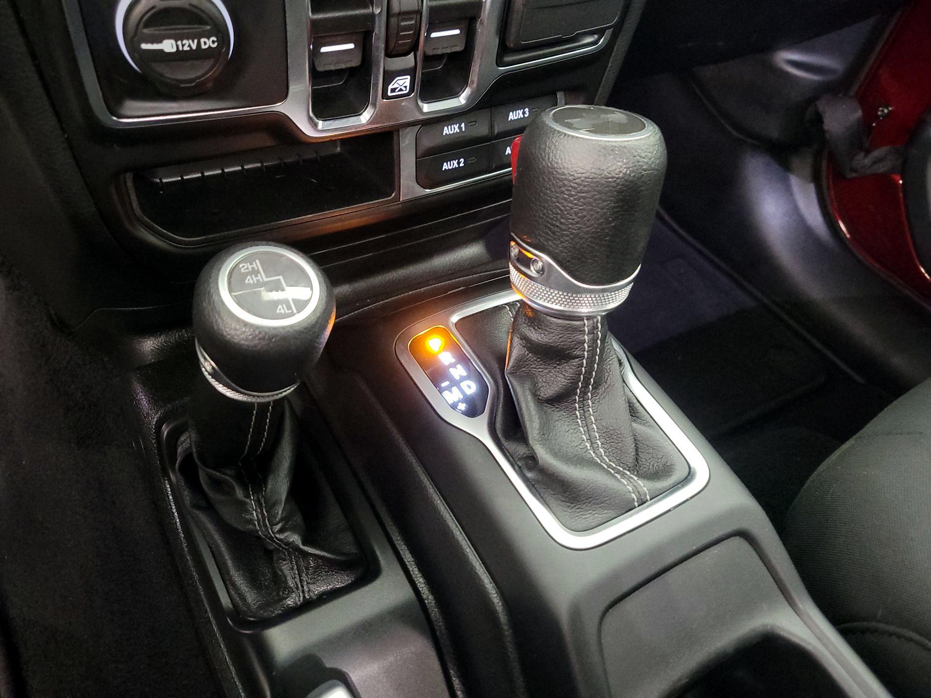 Thumbnail: 2021 Jeep Wrangler - 18
