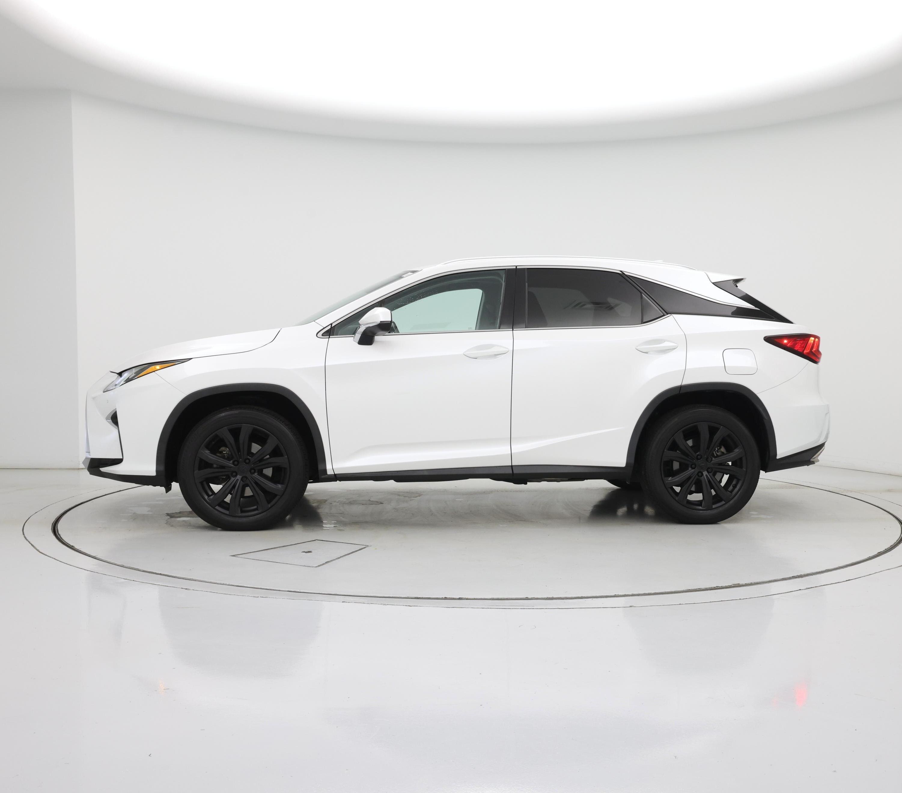 Thumbnail: 2016 Lexus RX - 3