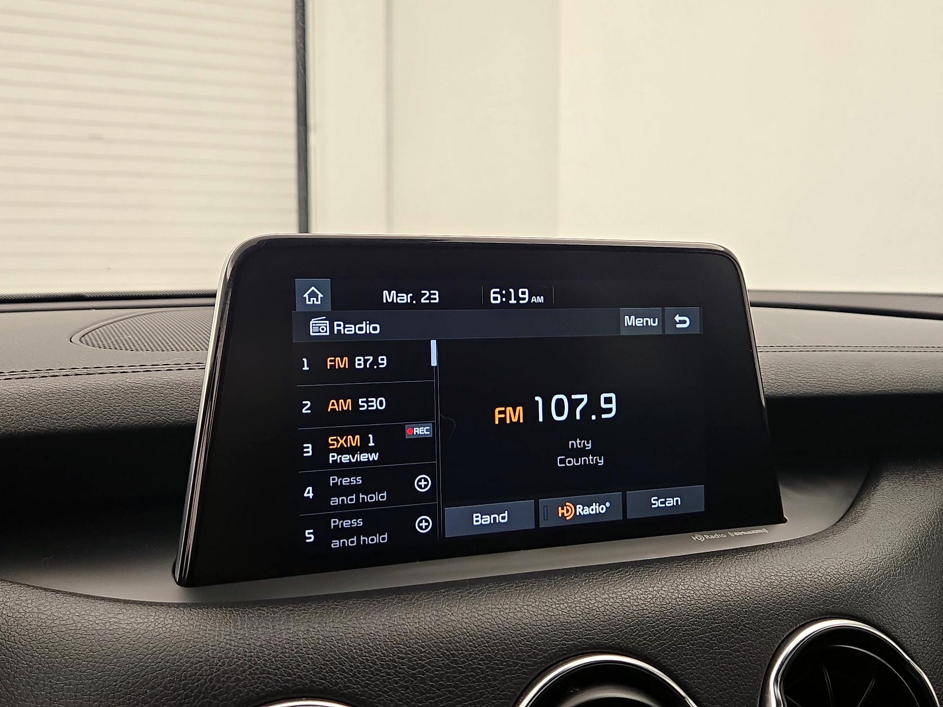 Thumbnail: 2020 Kia Stinger - 16