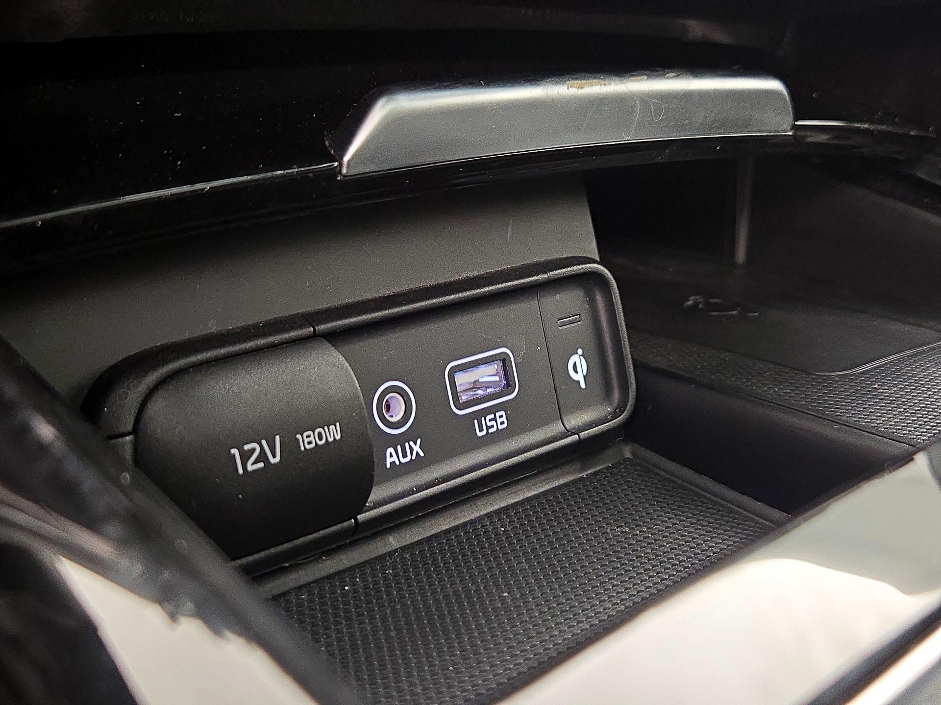 Thumbnail: 2020 Kia Stinger - 19