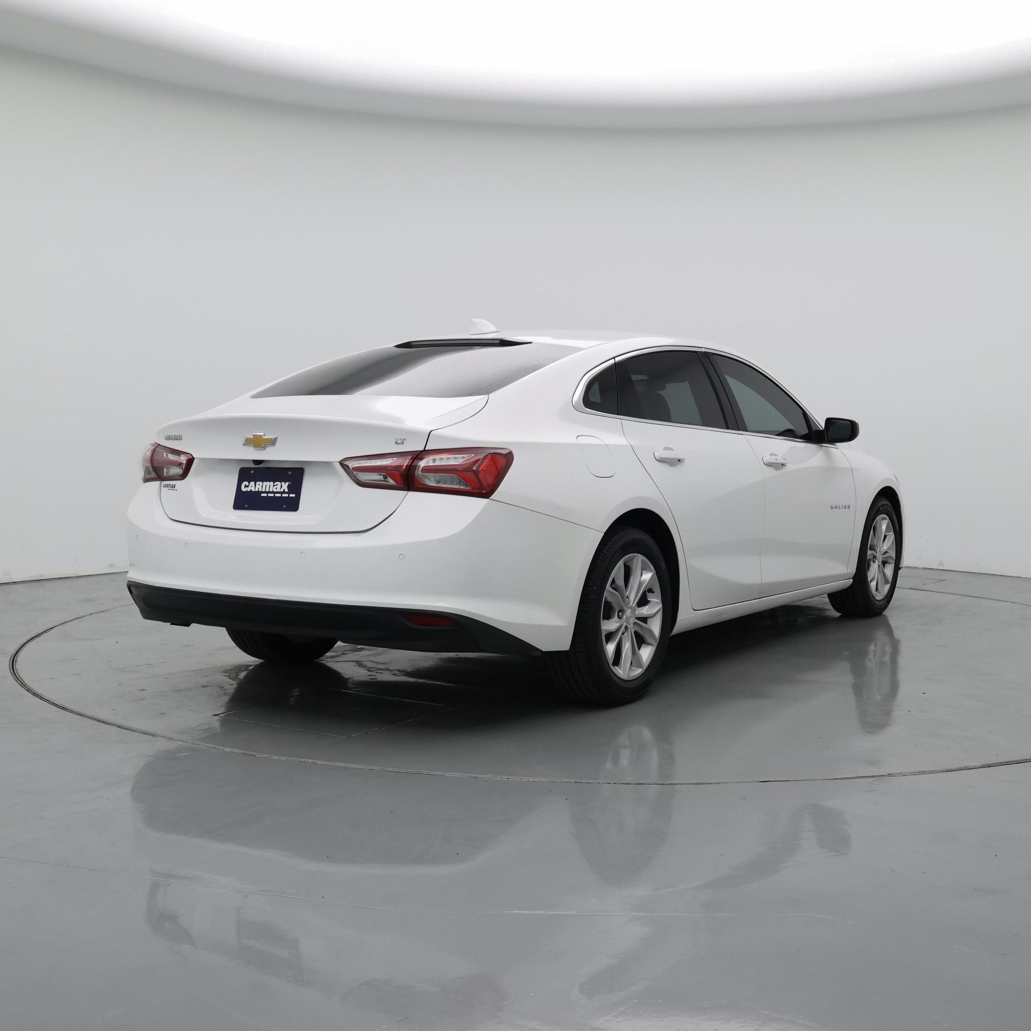 Thumbnail: 2020 Chevrolet Malibu - 8