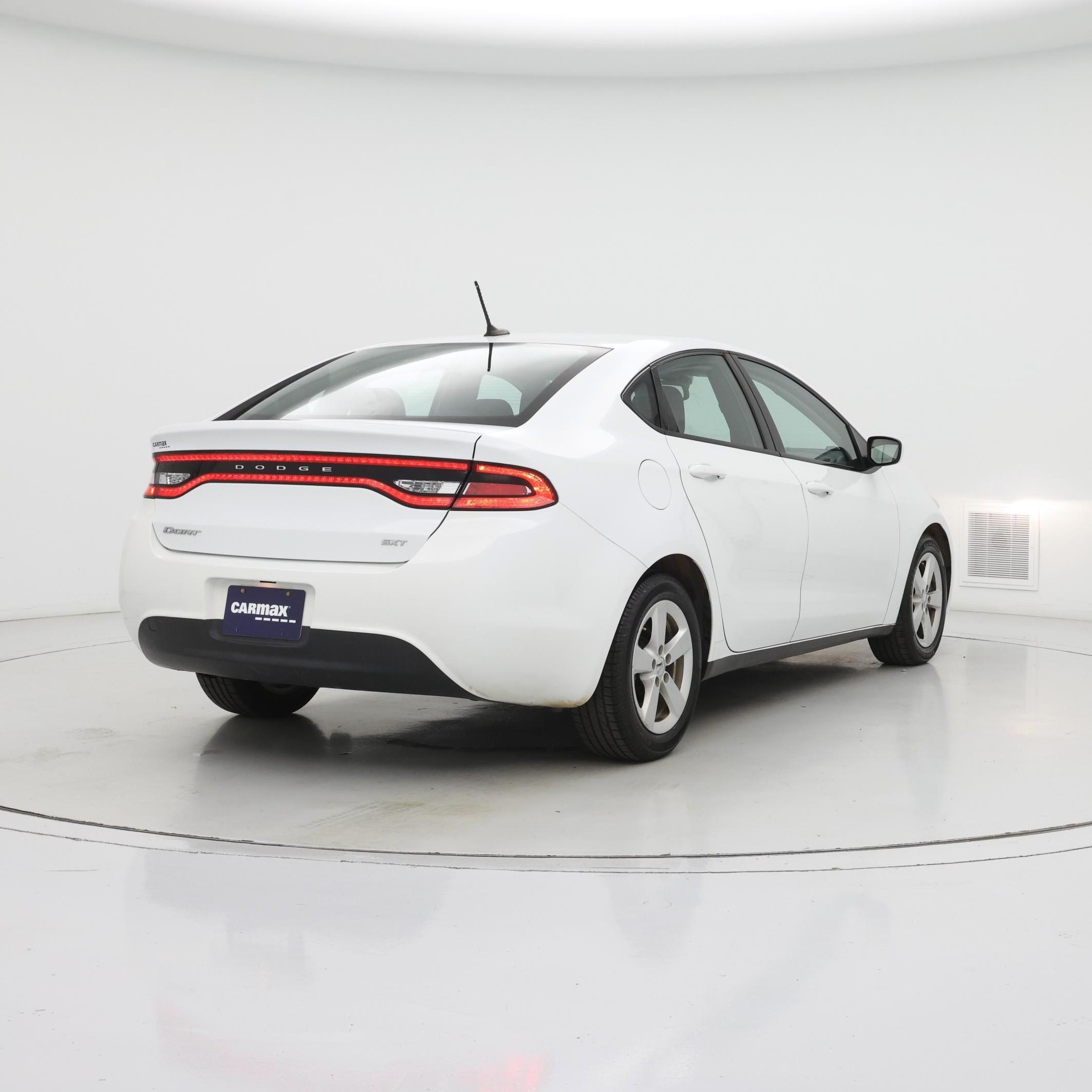 Thumbnail: 2015 Dodge Dart - 8