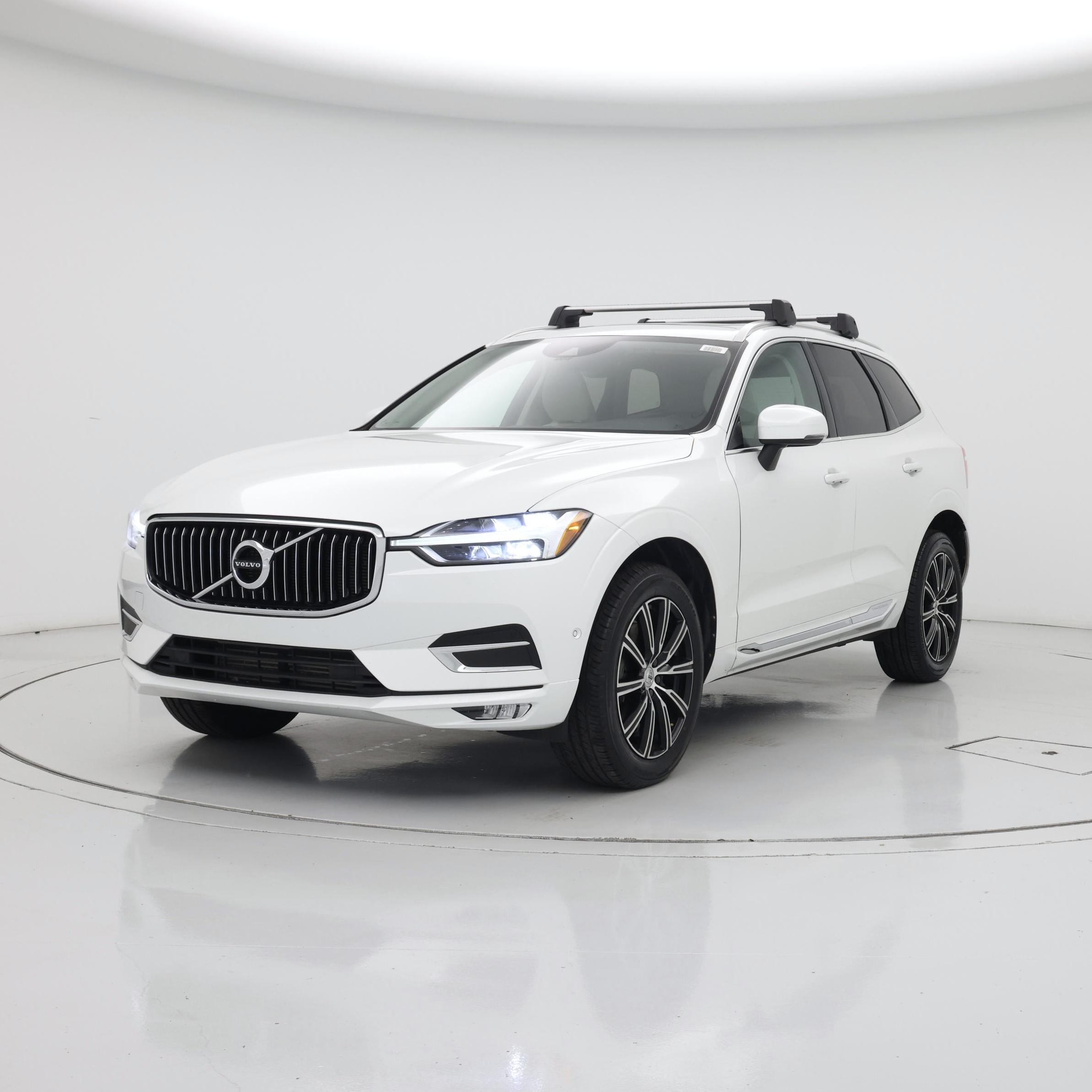 Thumbnail: 2019 Volvo XC60 - 4