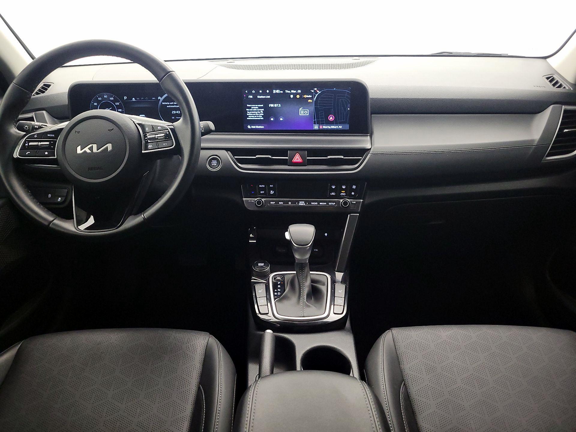 Thumbnail: 2024 Kia Seltos - 9