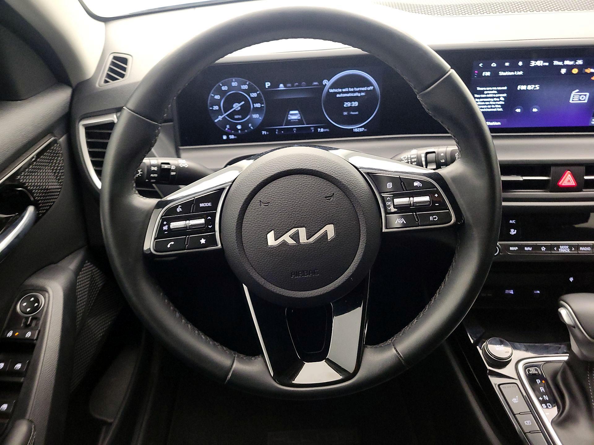 Thumbnail: 2024 Kia Seltos - 10