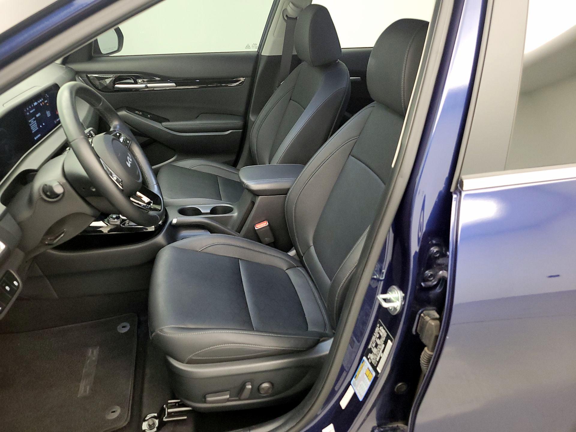 Thumbnail: 2024 Kia Seltos - 11